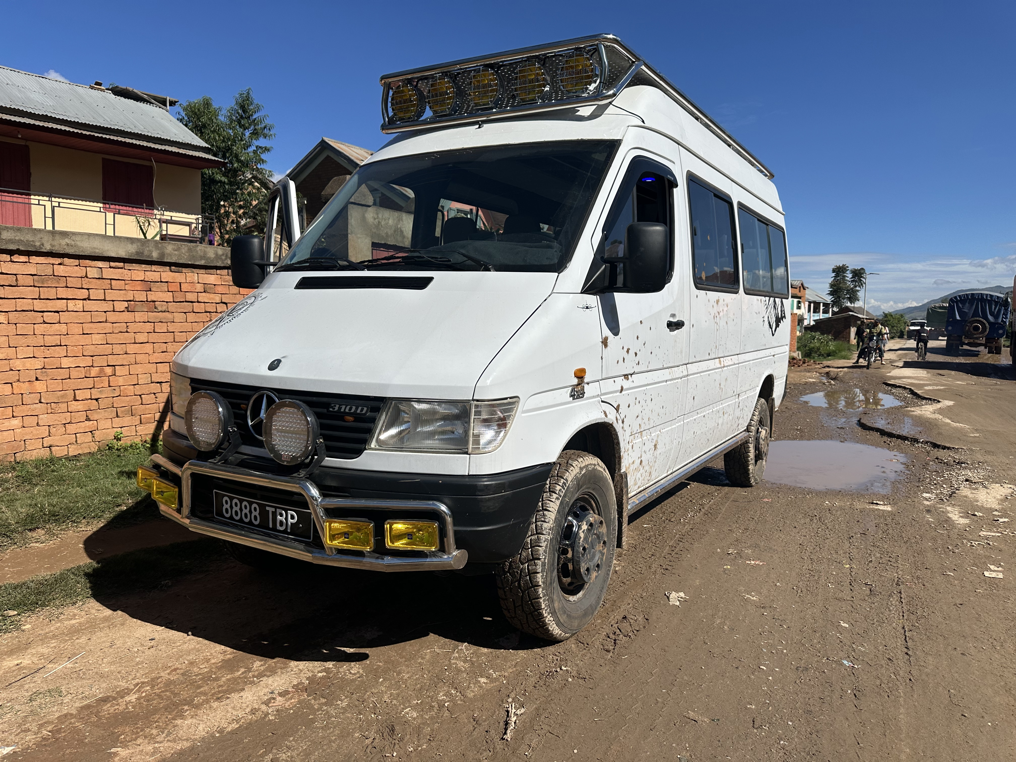MINIBUS SPRINTER 17 PL 4WD