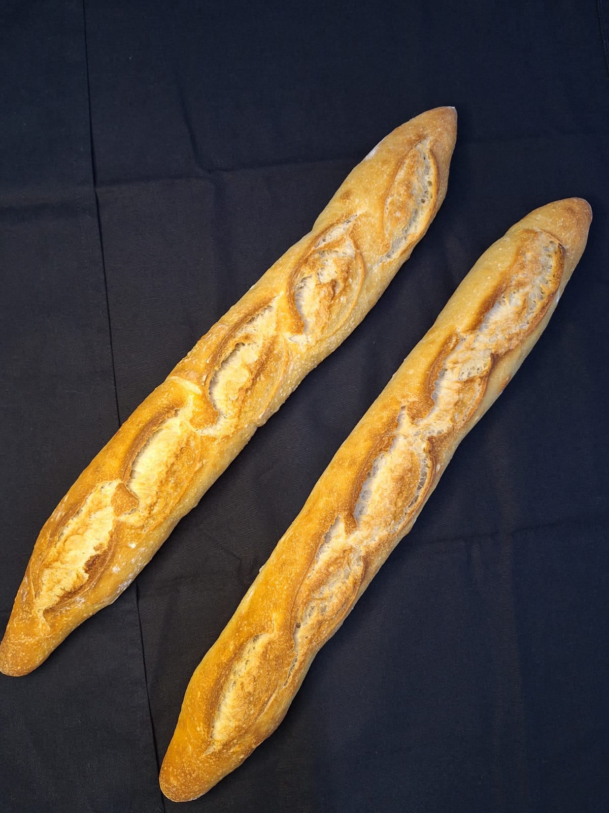 BAGUETE RÚSTICA PARISIENSE