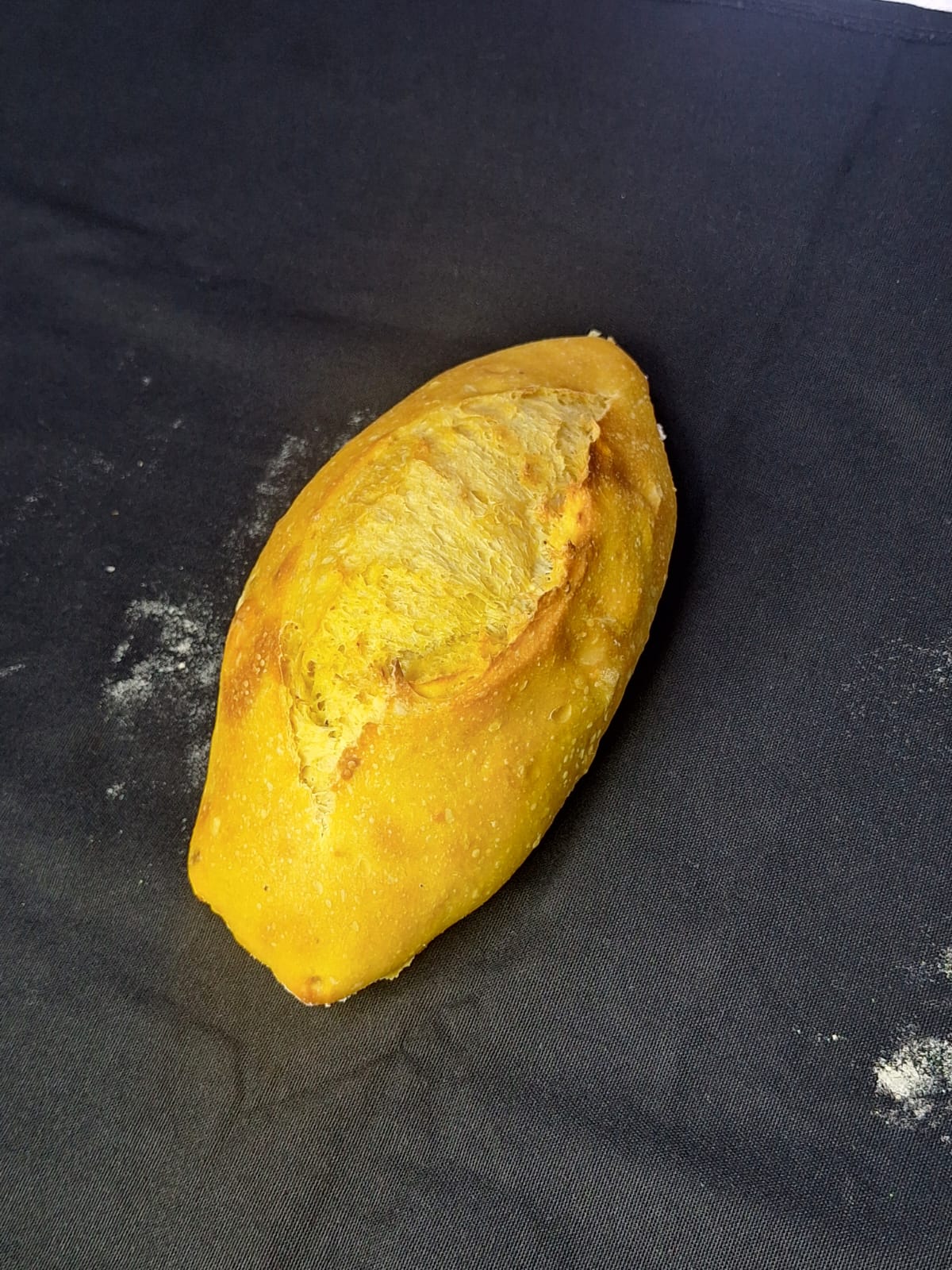 PÃO RUSTICO DAMASCO E CASTANHA DO PARÁ