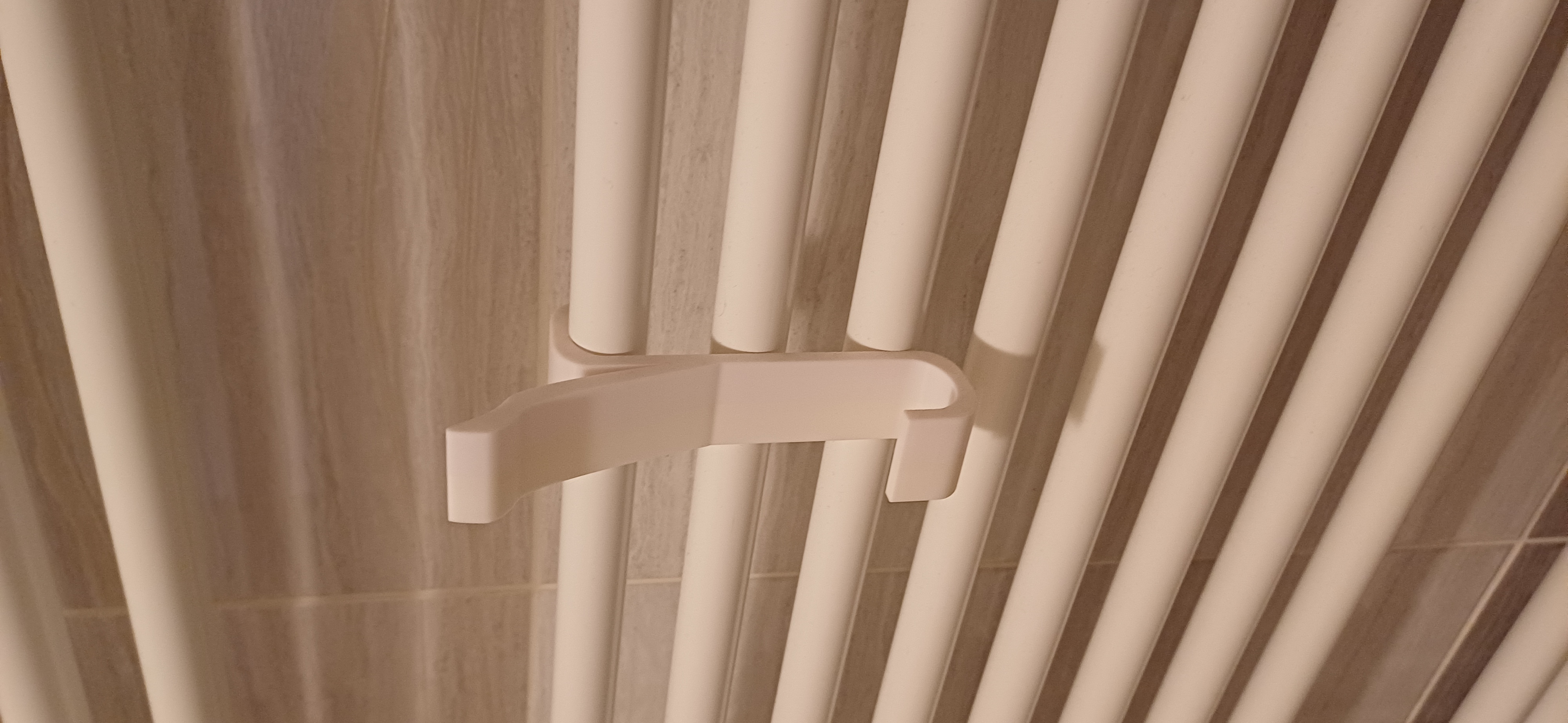 Gancio appendino termoarredo