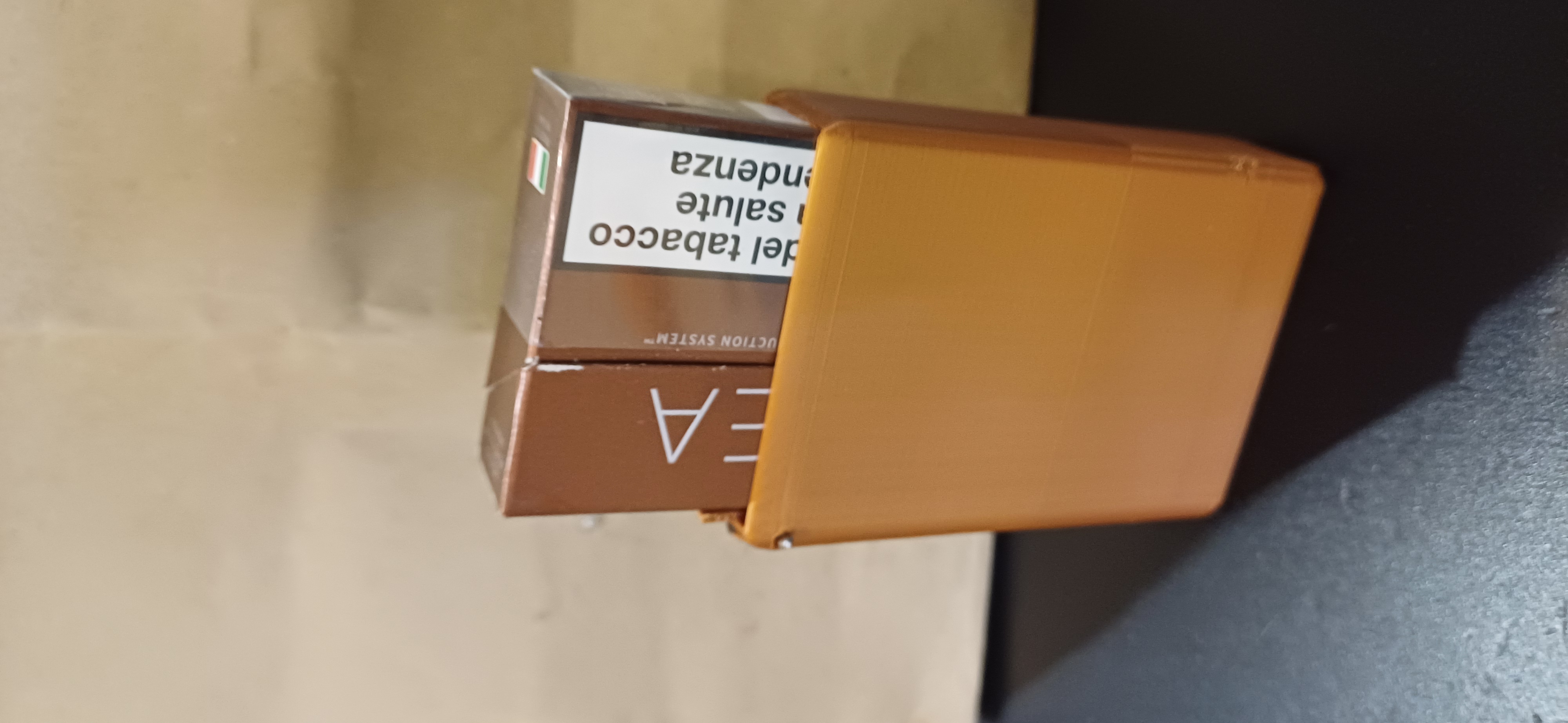 Porta sigarette iqos antibambino