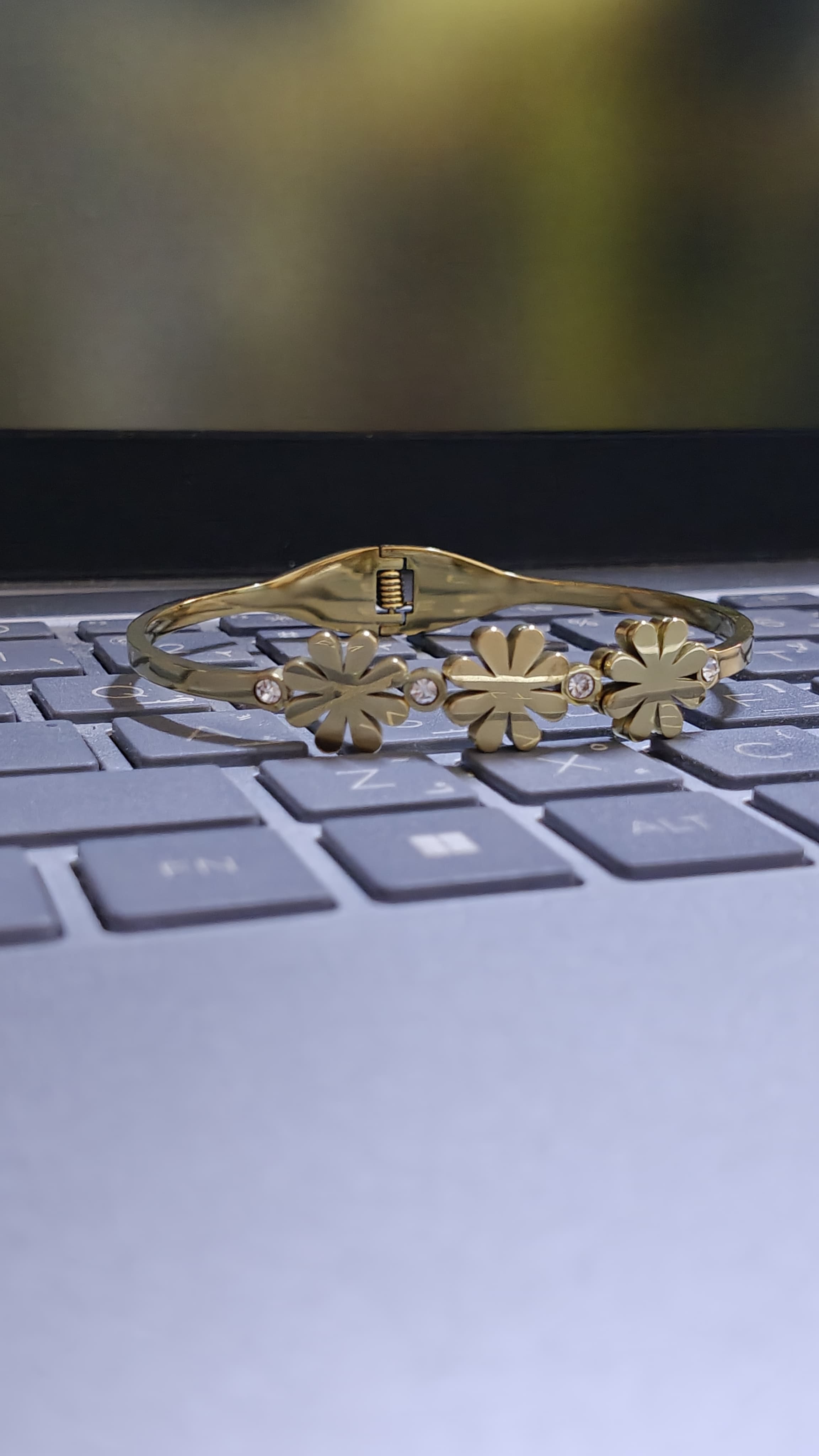 Gold Floral Bangle