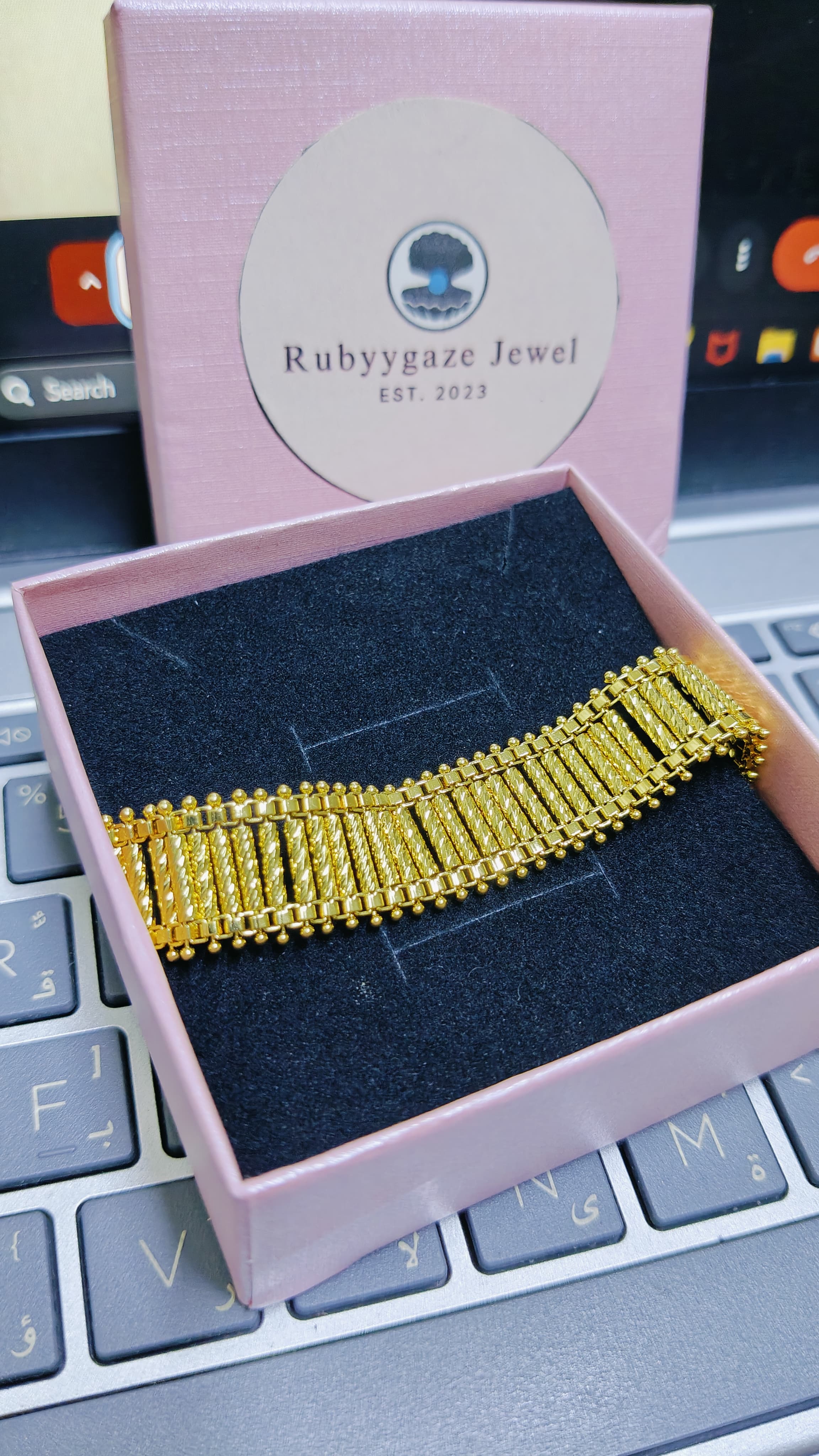 Gold plated Bracelet