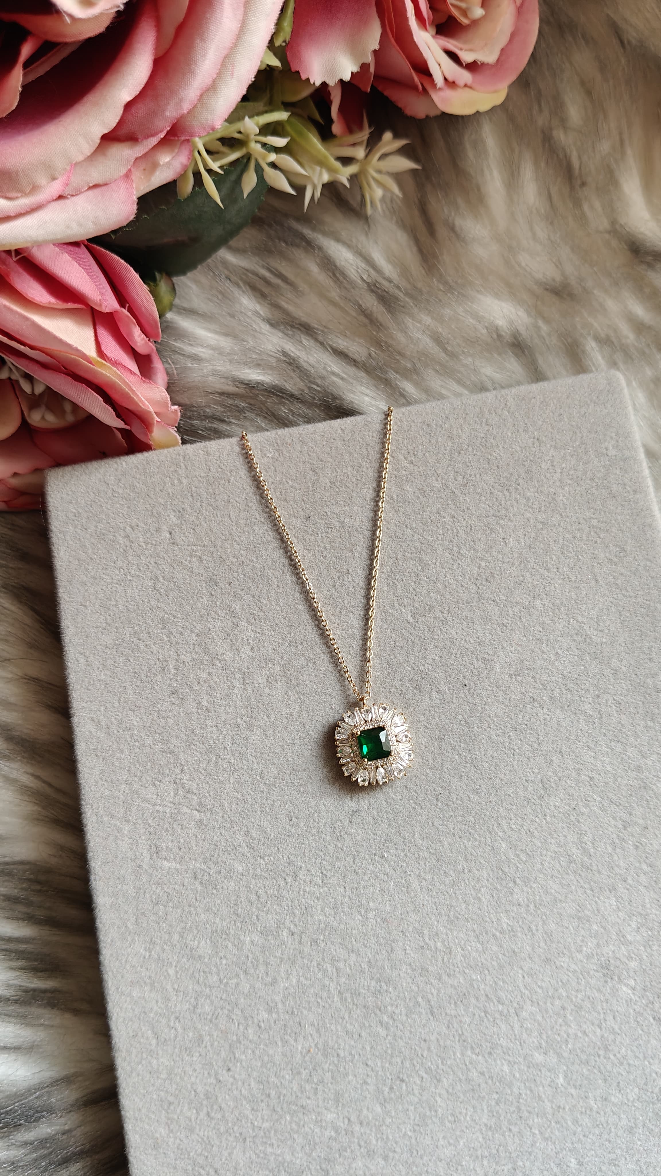 Astrel Jewelry Set
