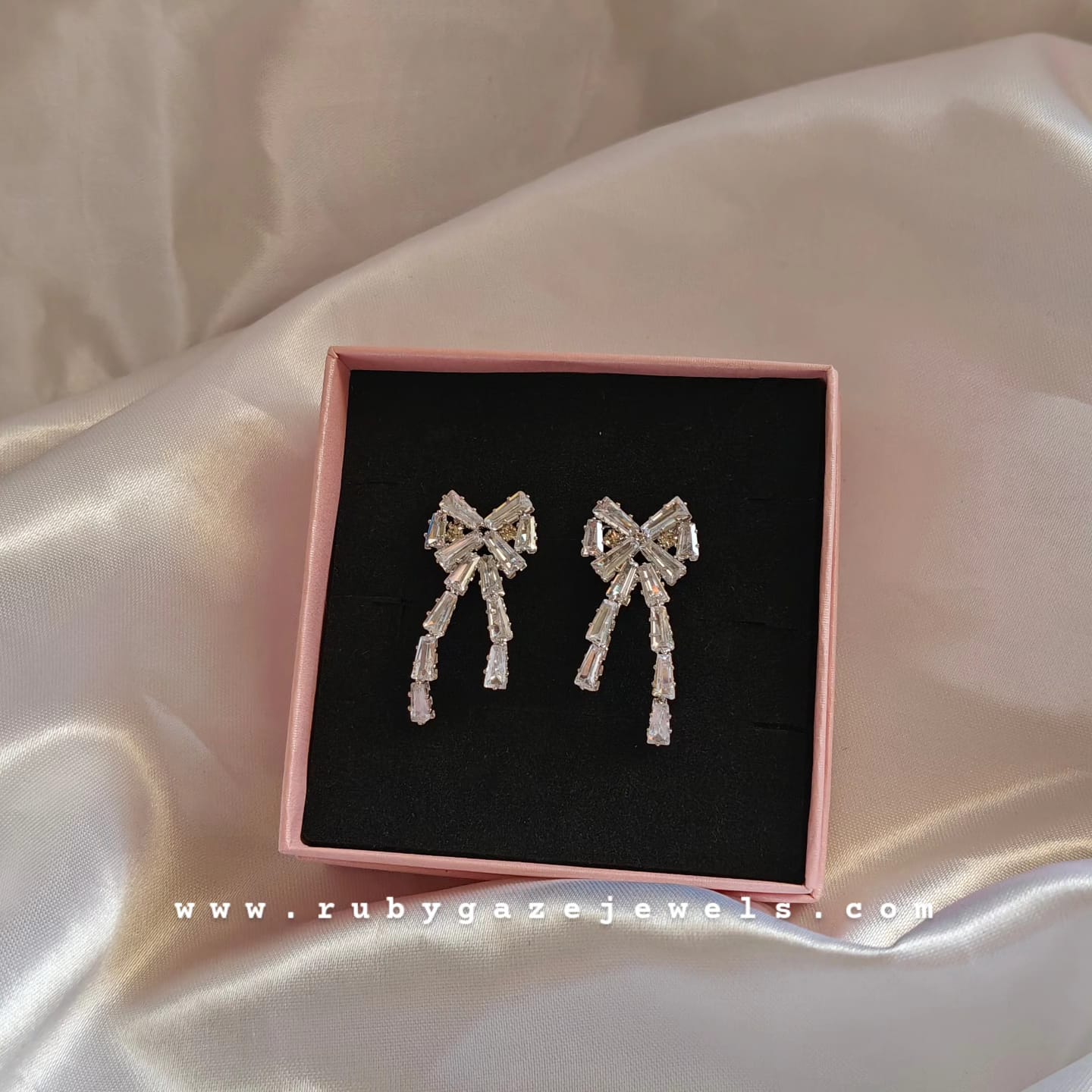 Bow Knot Earrings