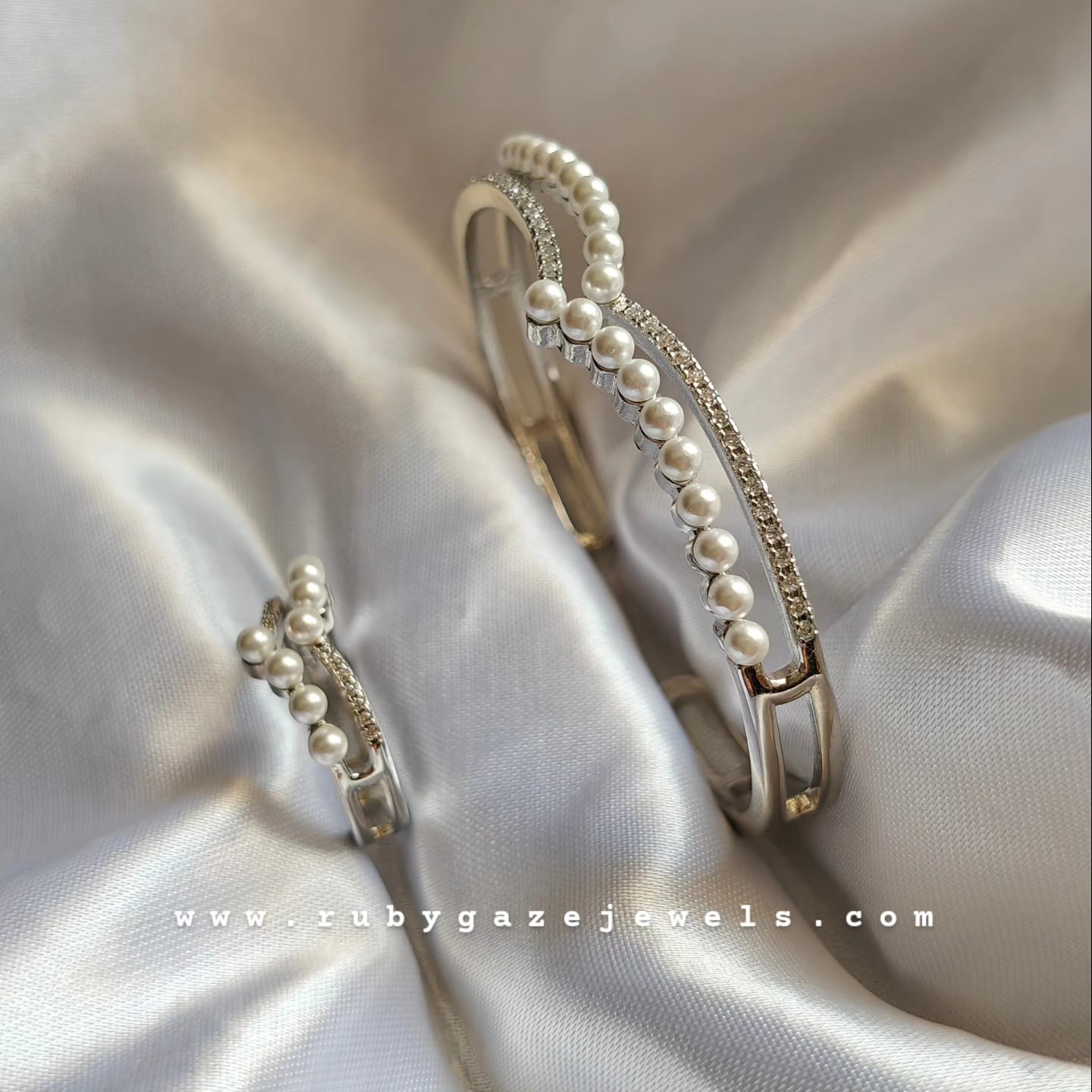 Elegant Pearl bangle & ring Set