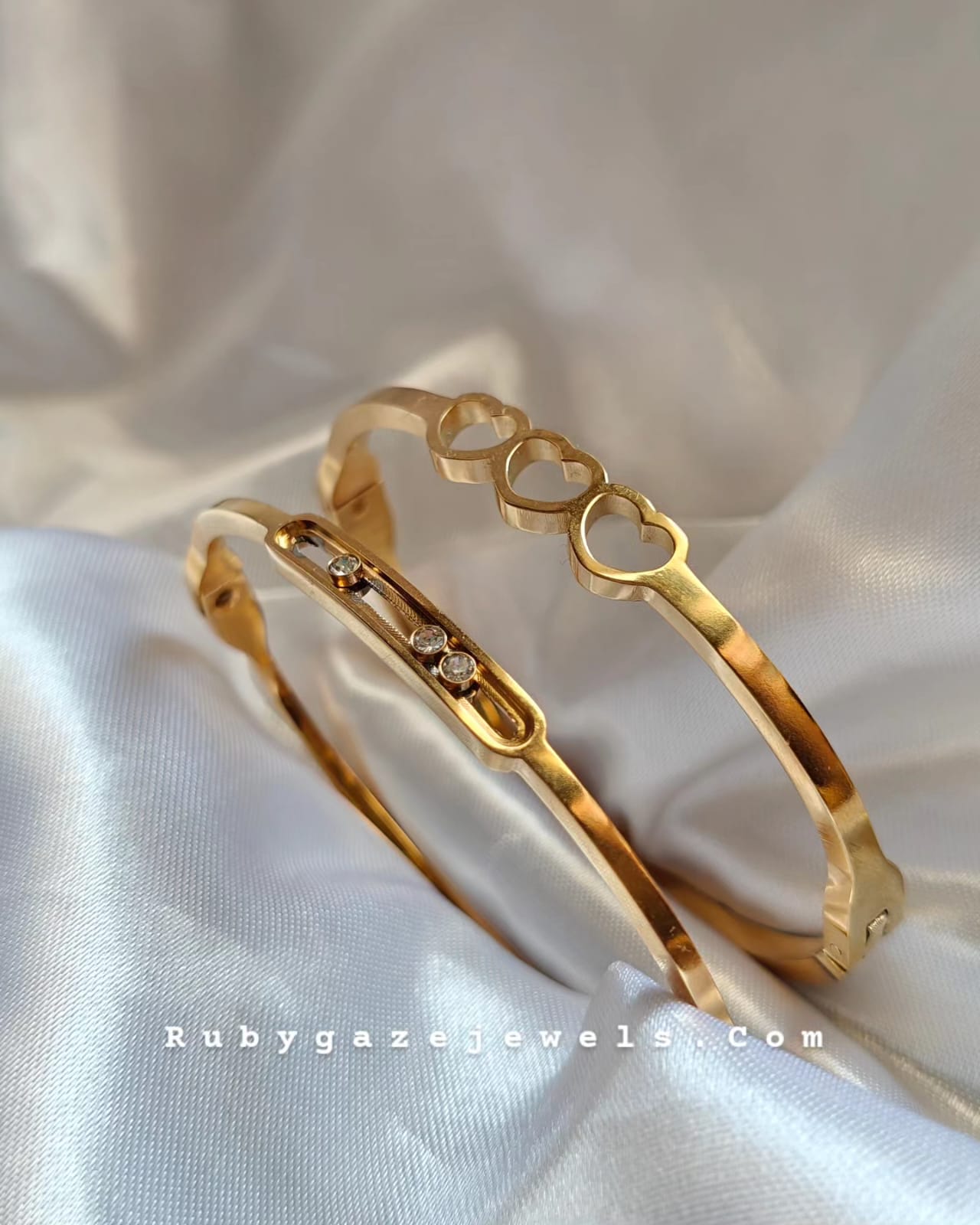 Gold plated Bangle 