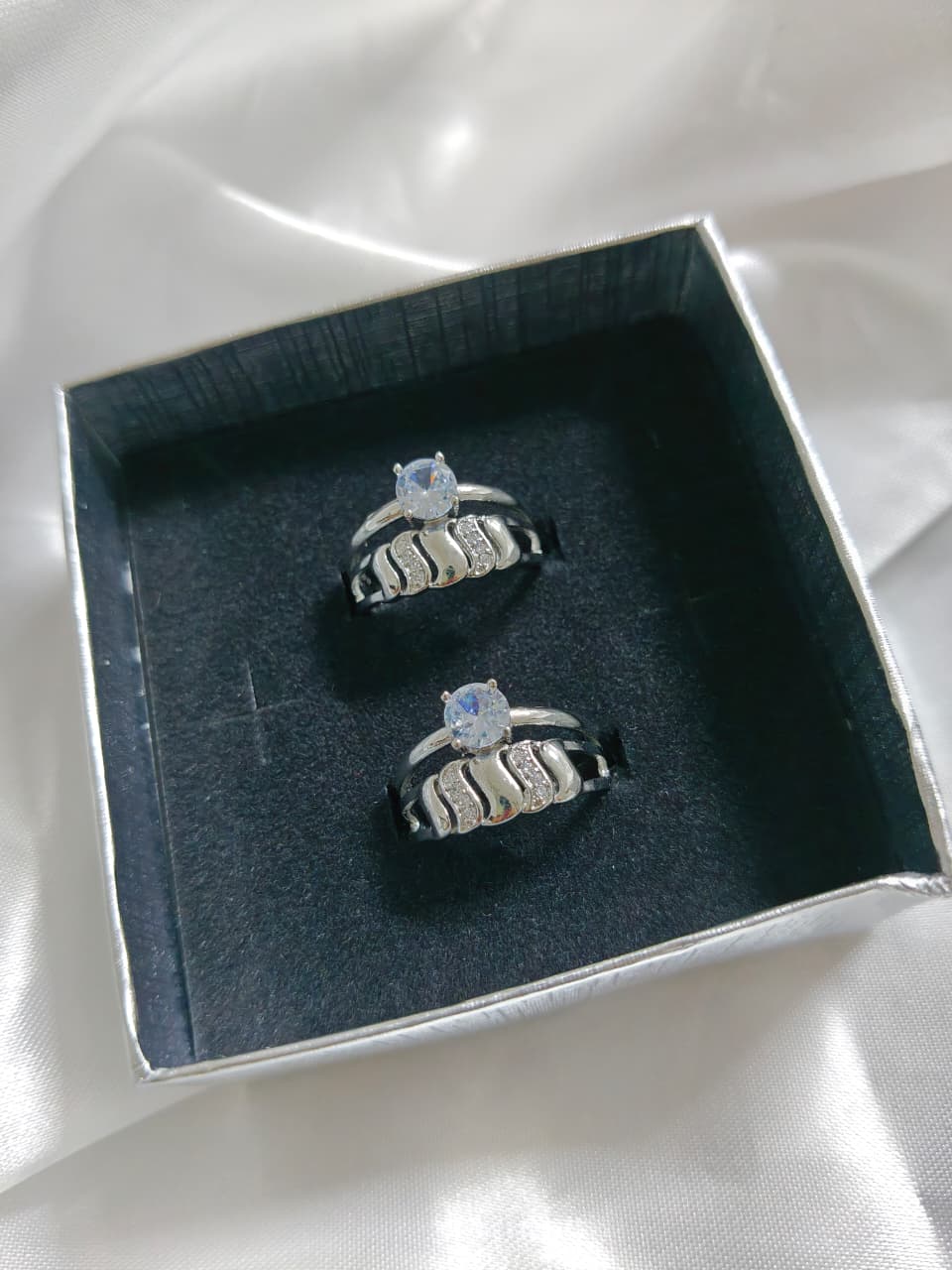 SILVER PLATED DOUBLE BAND SOLITIRE RING