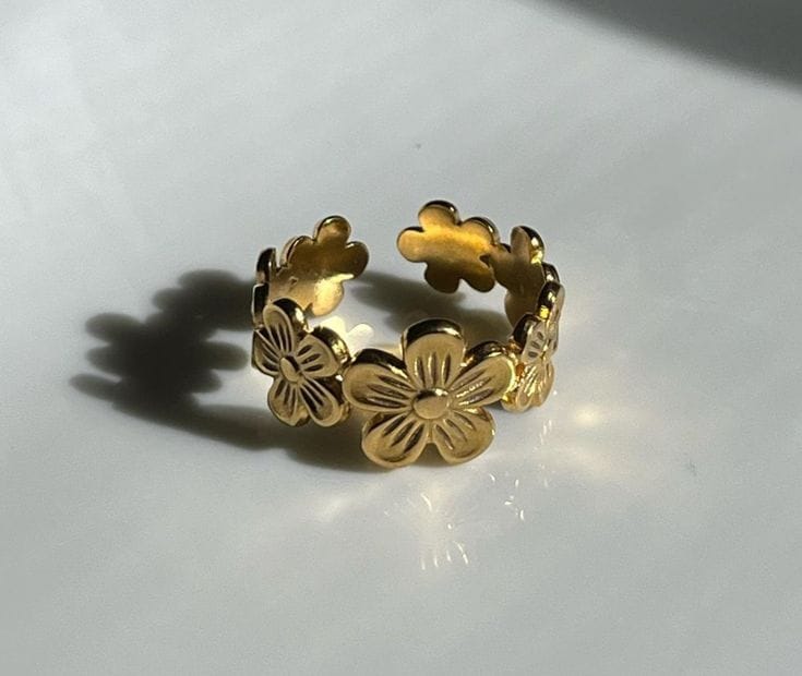 Floral Gold plated ring