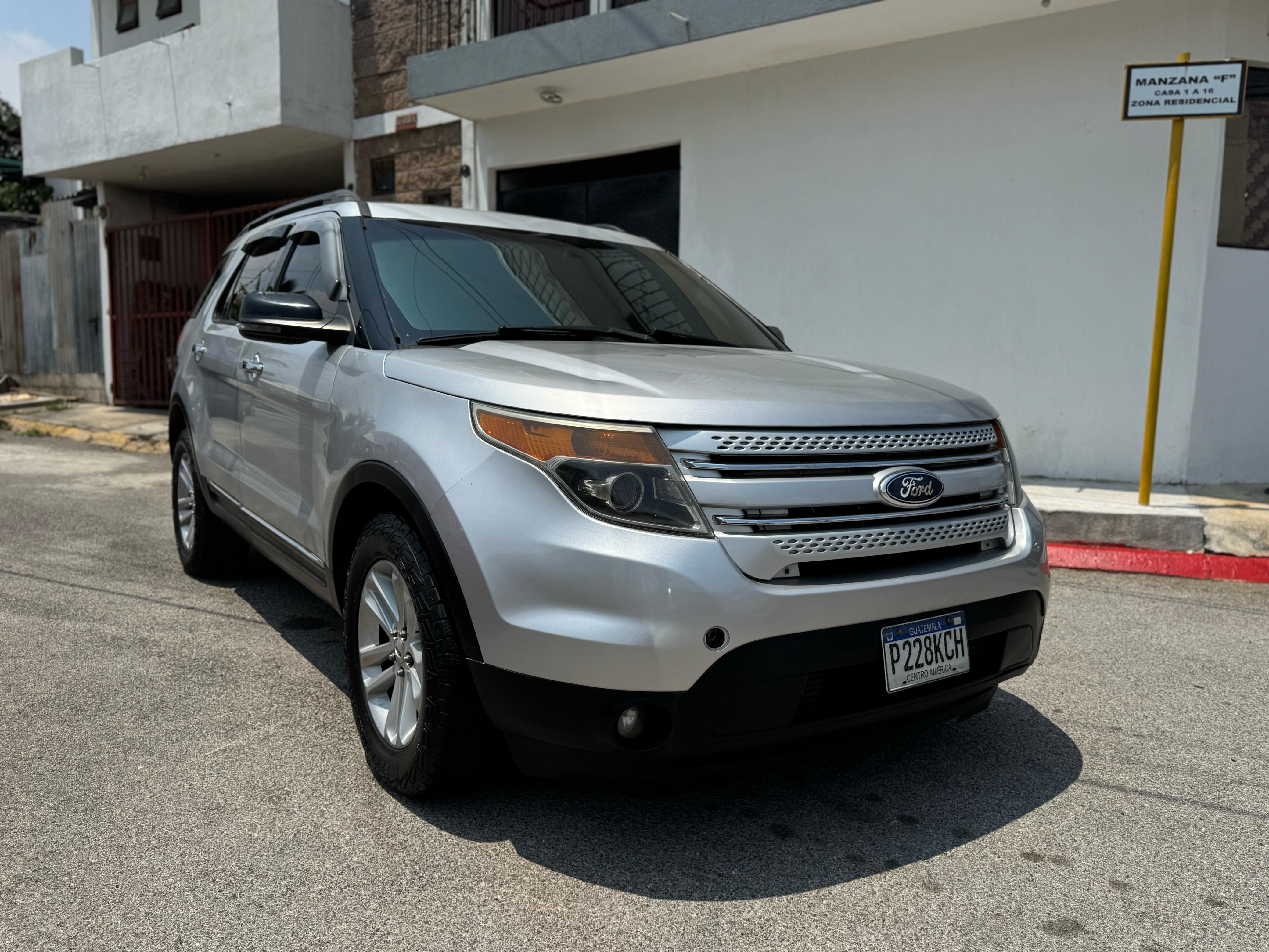 Ford Explorer XLT 2013