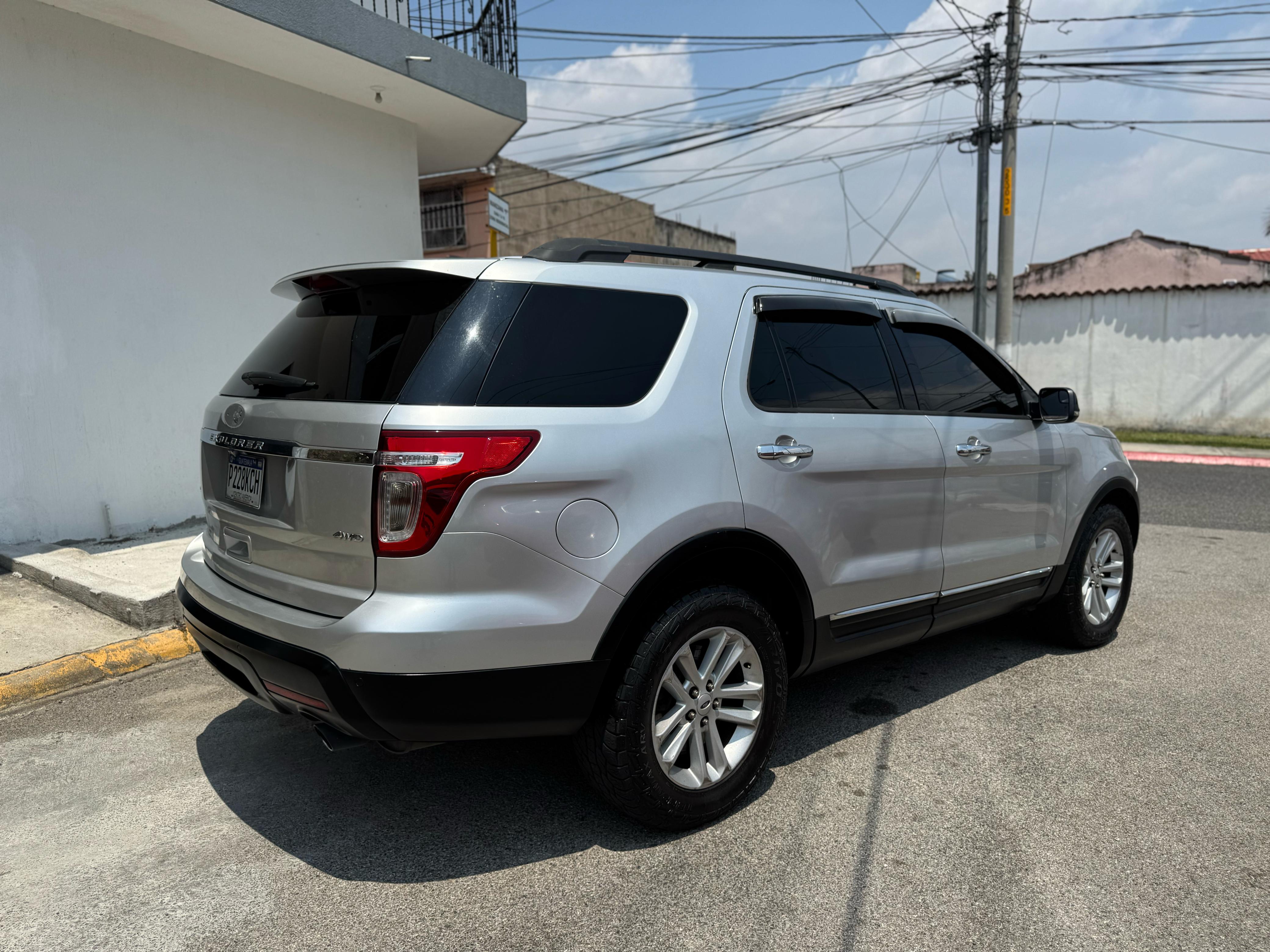 Ford Explorer XLT 2013