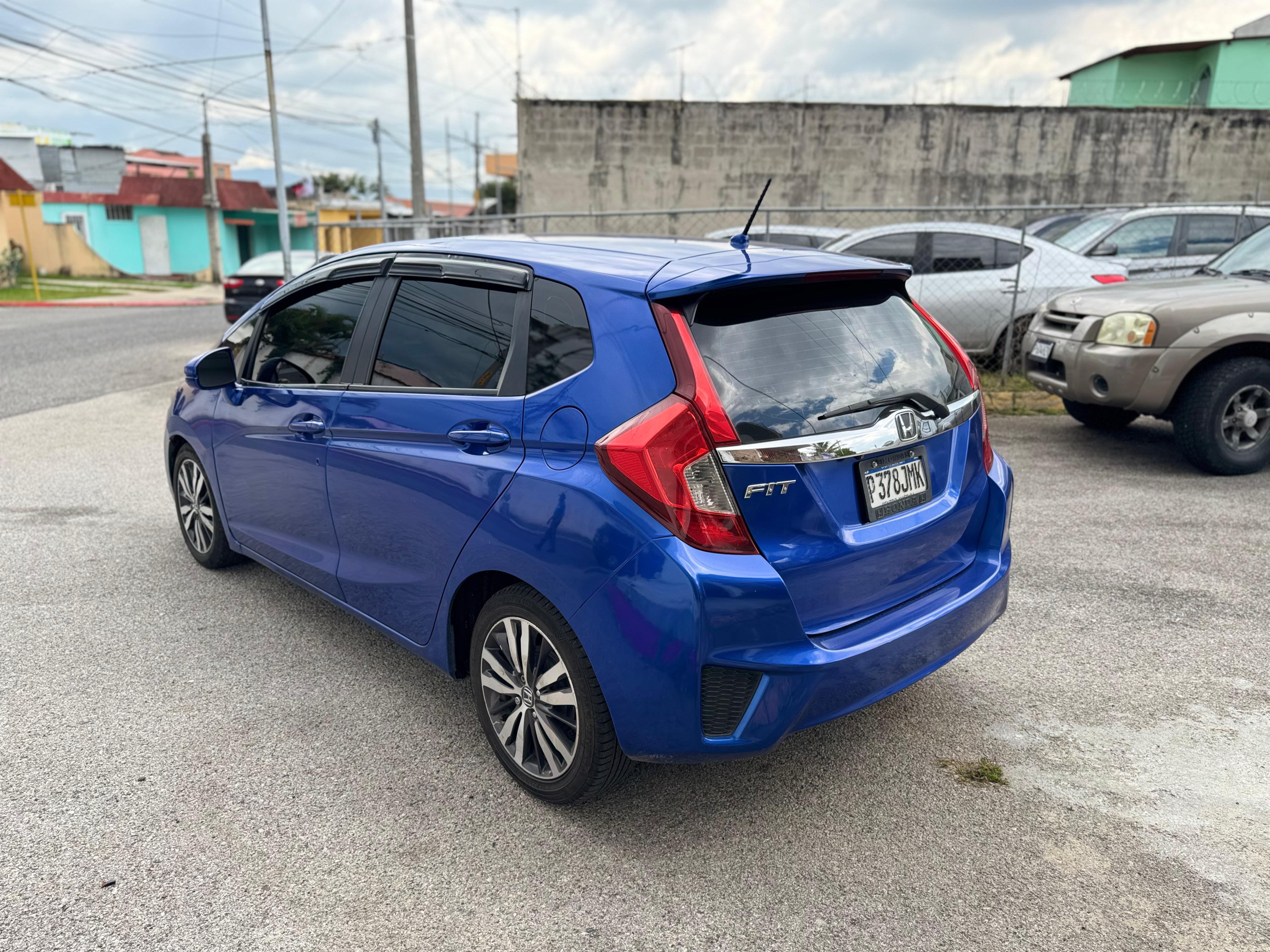 Honda FIT EXL 2017