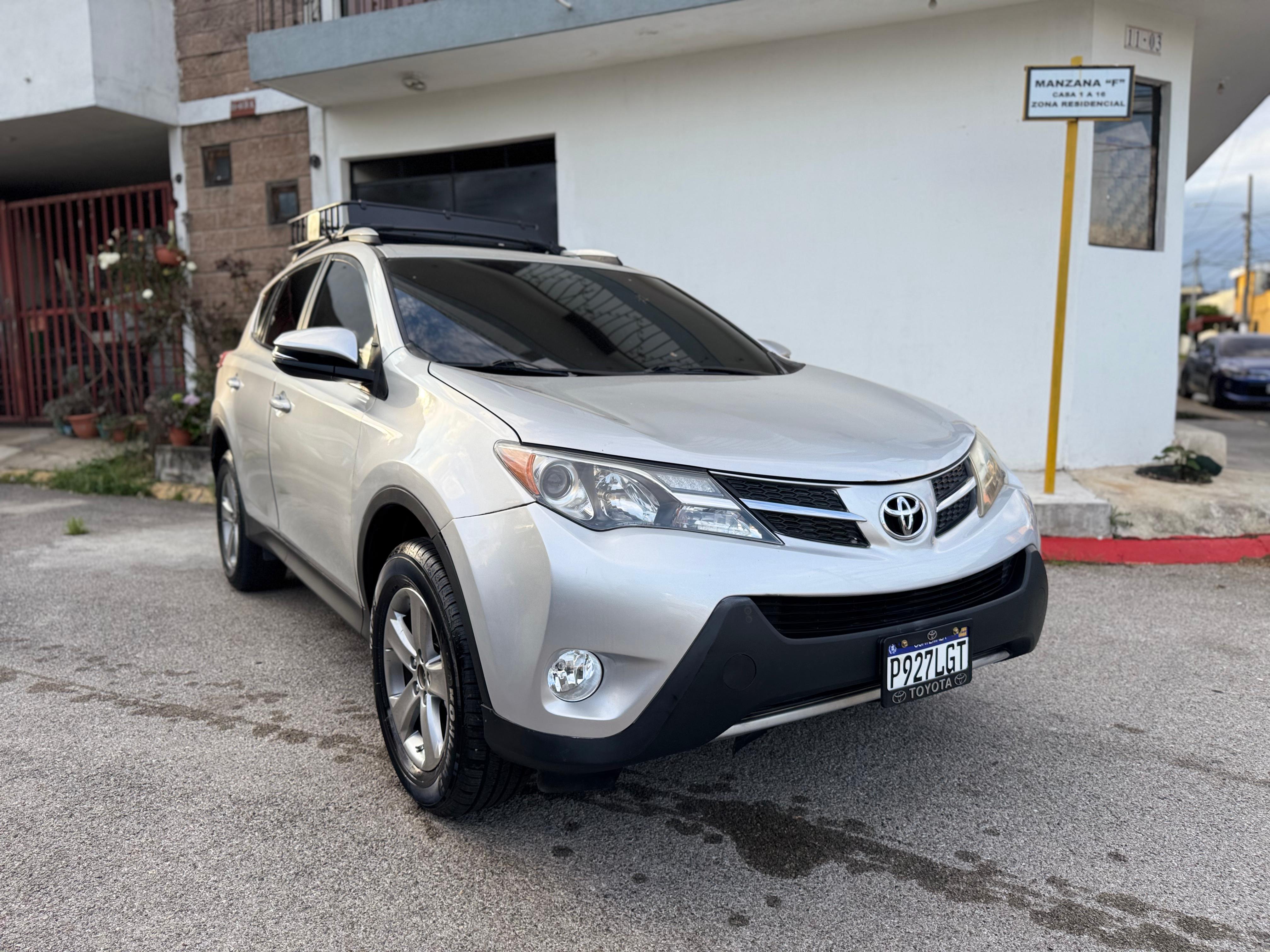 Toyota RAV4 XLE 2015