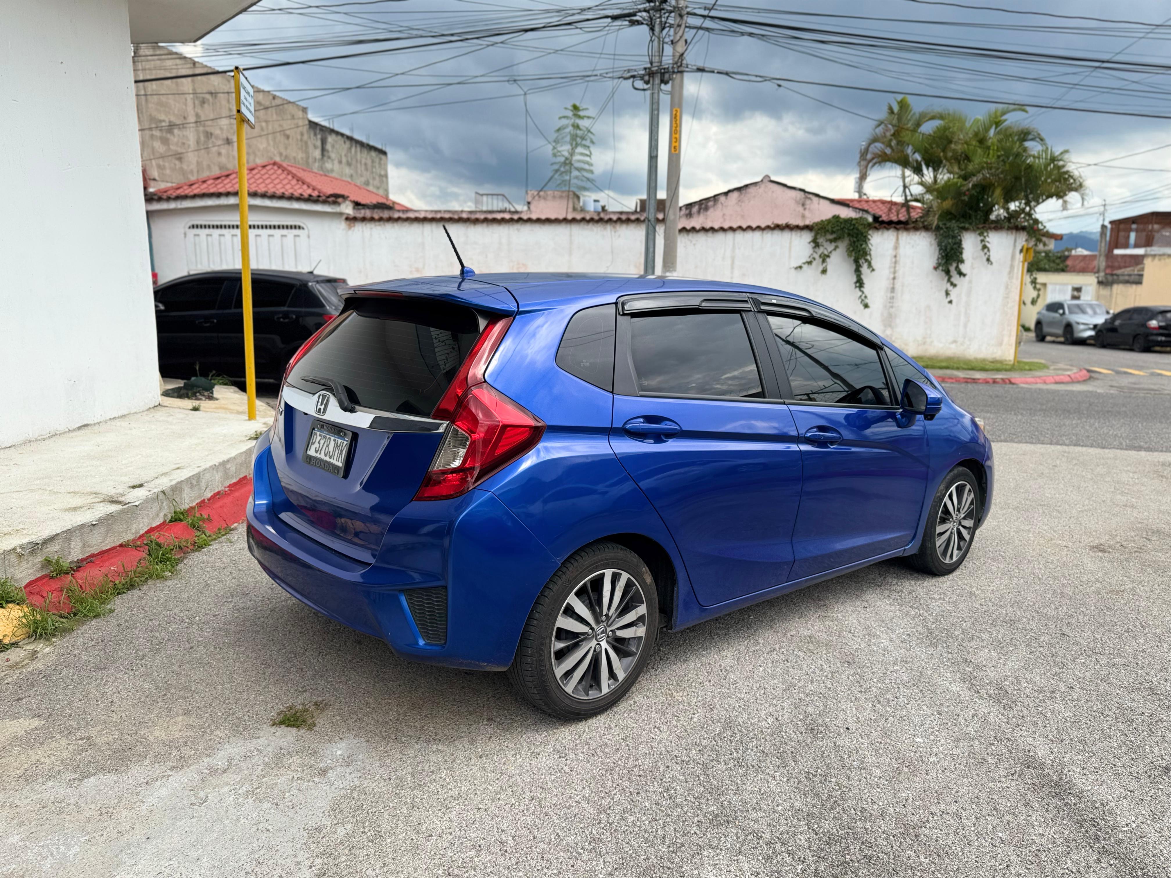 Honda FIT EXL 2017