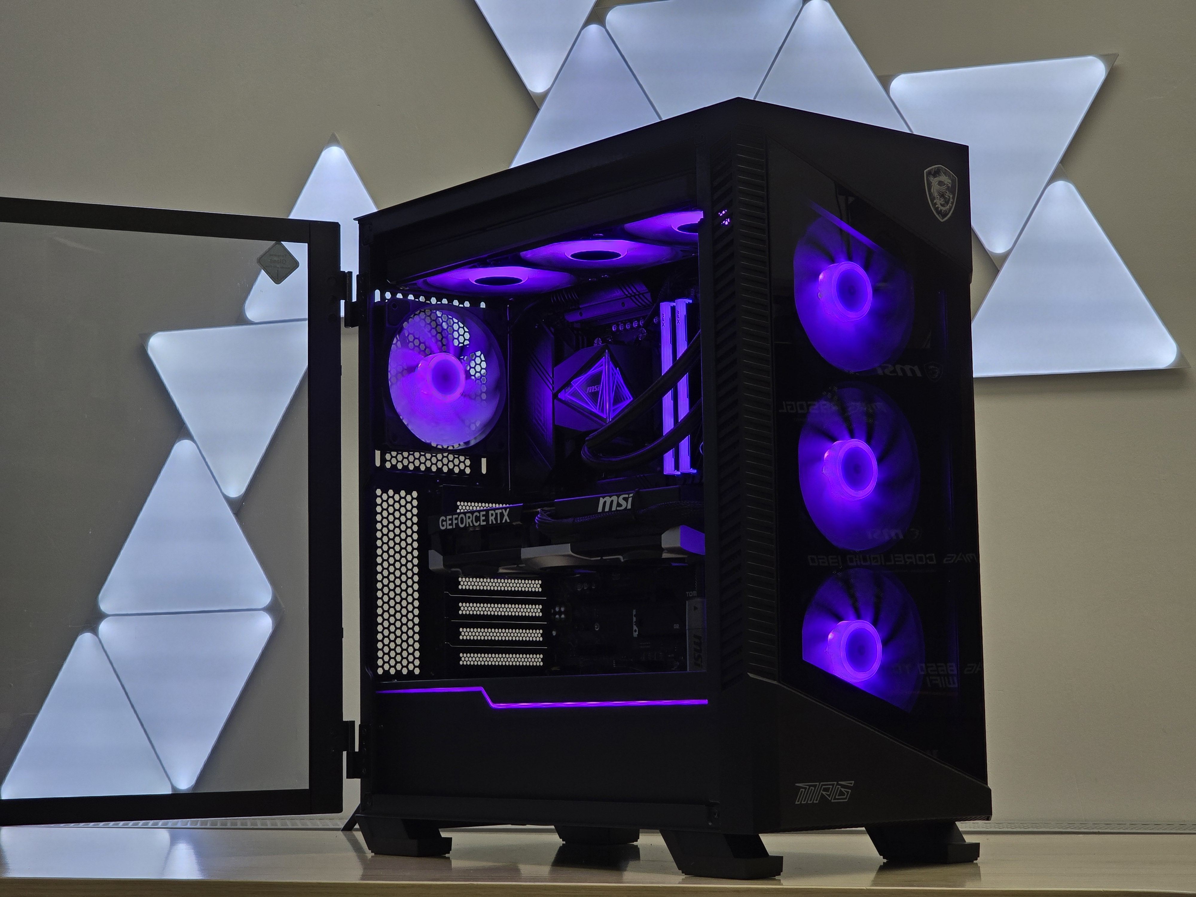 MSI MAG RTX 5070 Ti + Ryzen 7 9800x3d