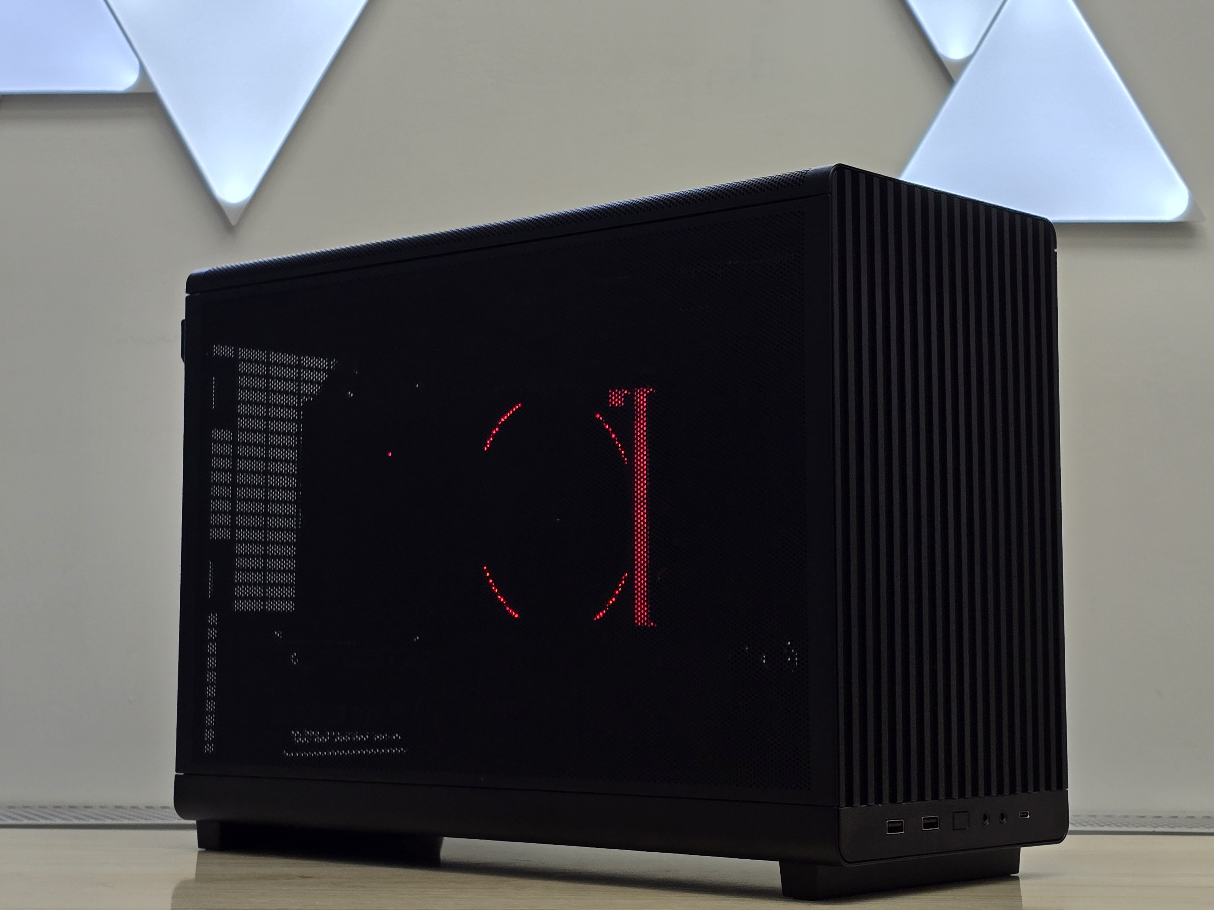 Ryzen 7 9800X3D + RTX 5070TI