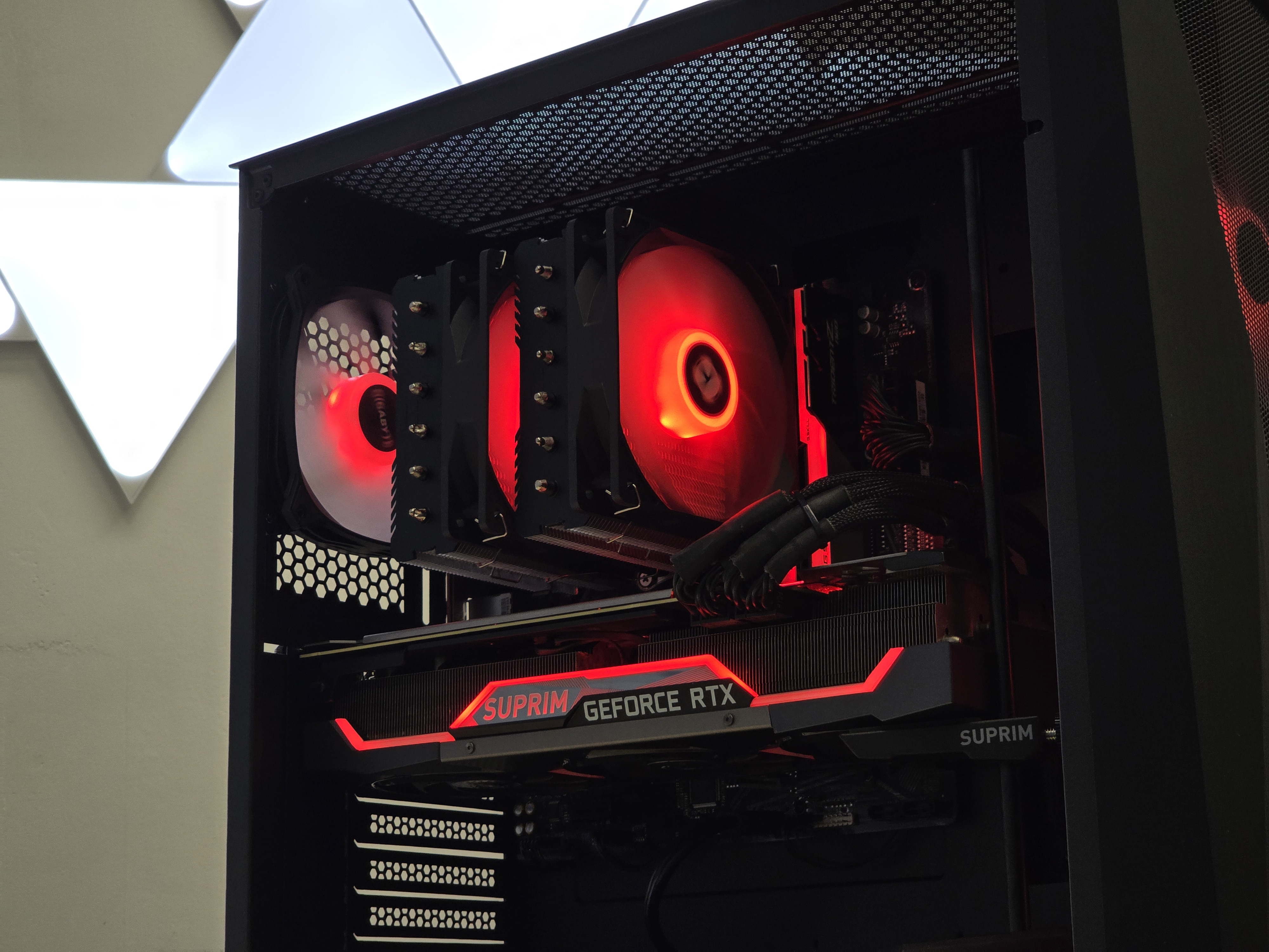 Ryzen 7 5800X + RTX 3070 TI Suprim