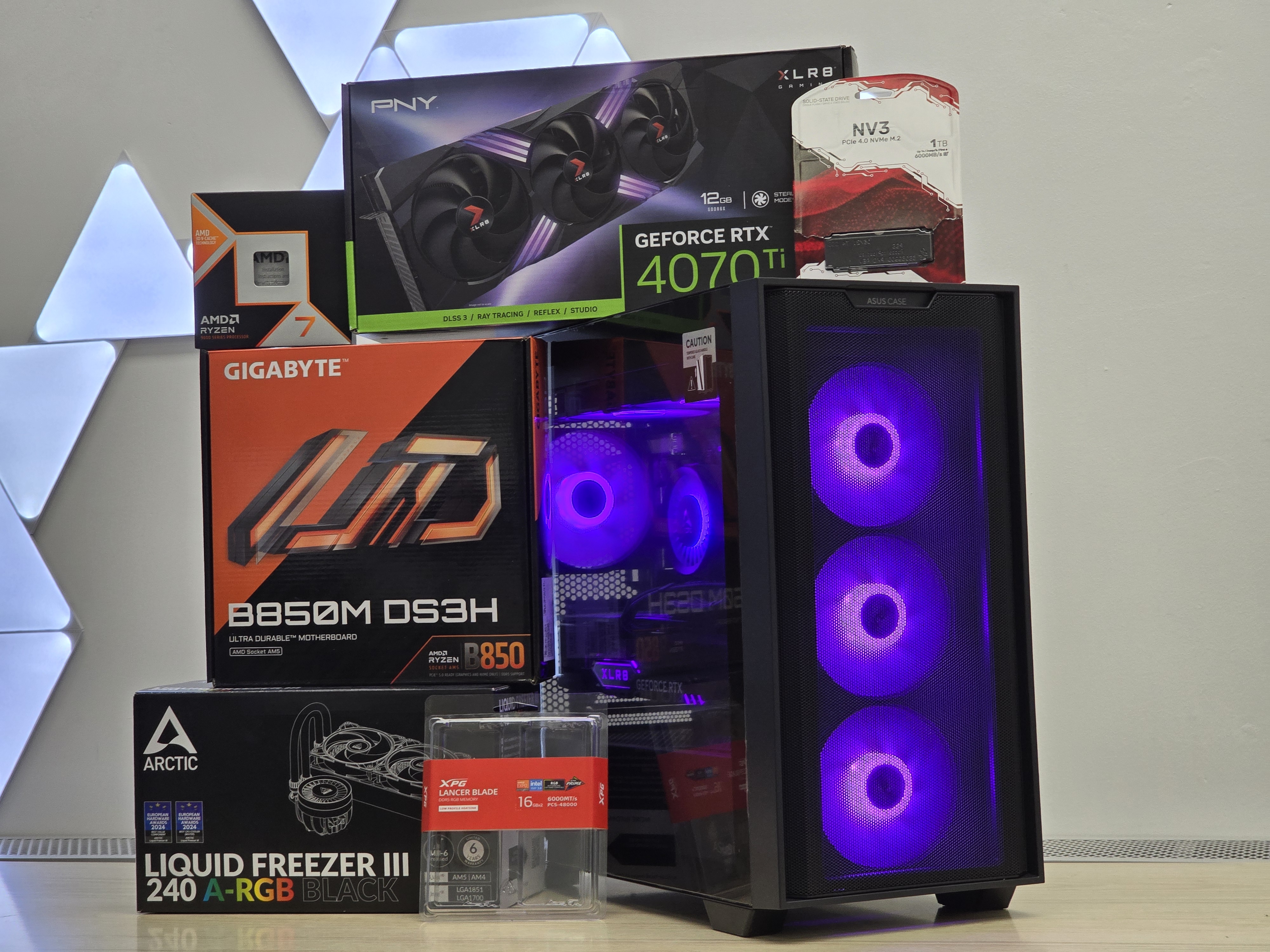 RTX 4070 TI + Ryzen 7 9800X3D