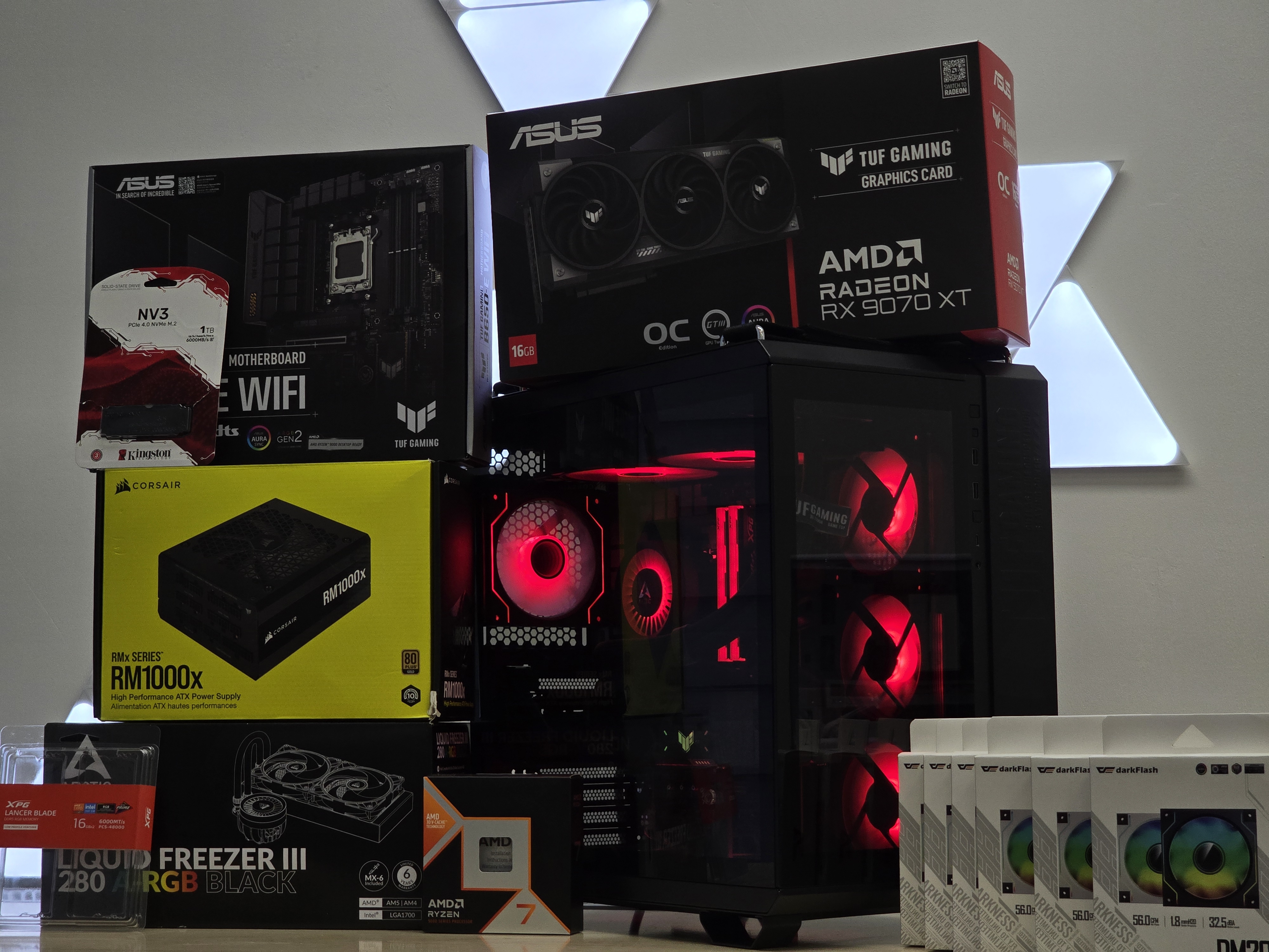 TUF Gaming RX 9070 XT + Ryzen 7 9800X3D