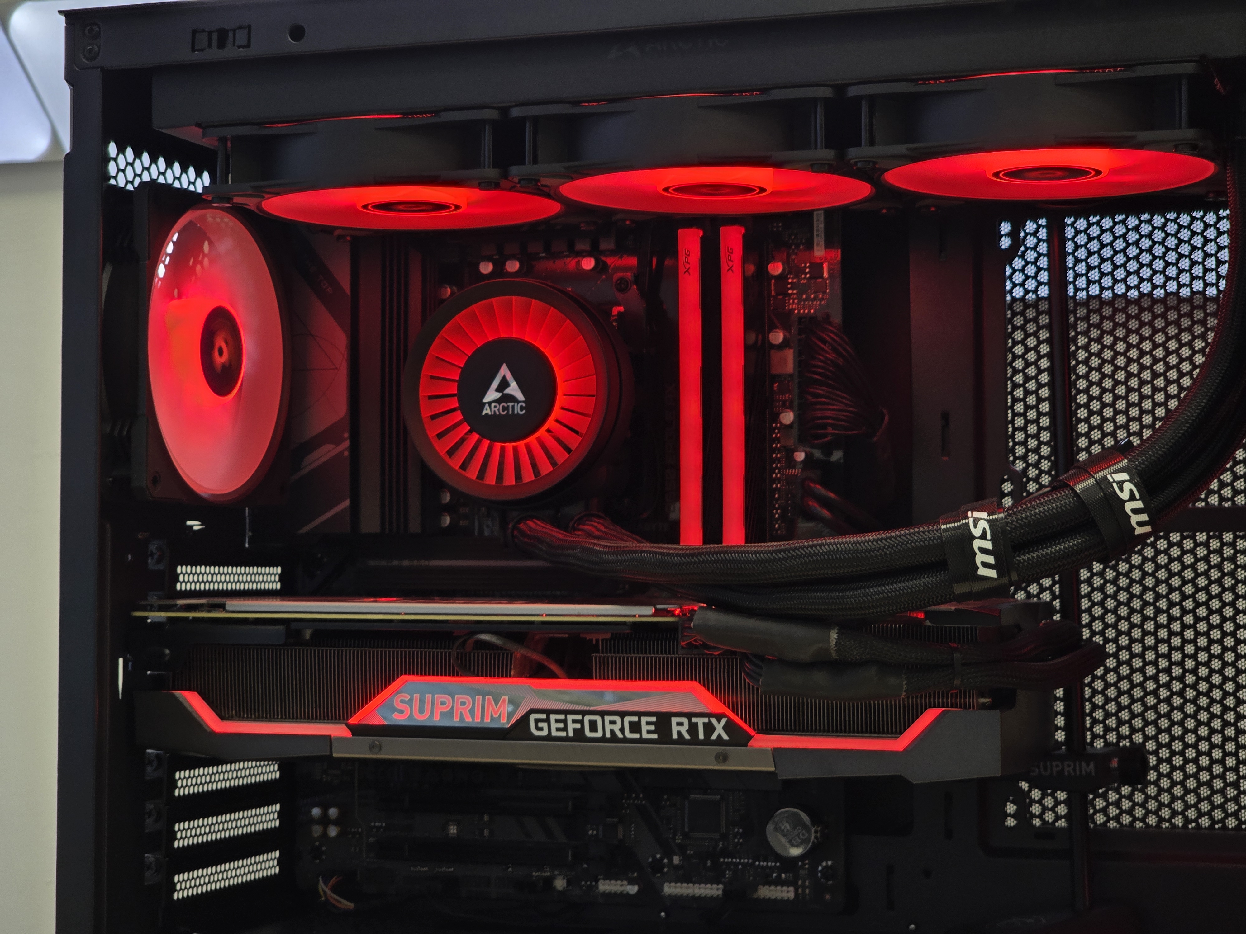 Ryzen 7 9800X3D + RTX 3070 TI