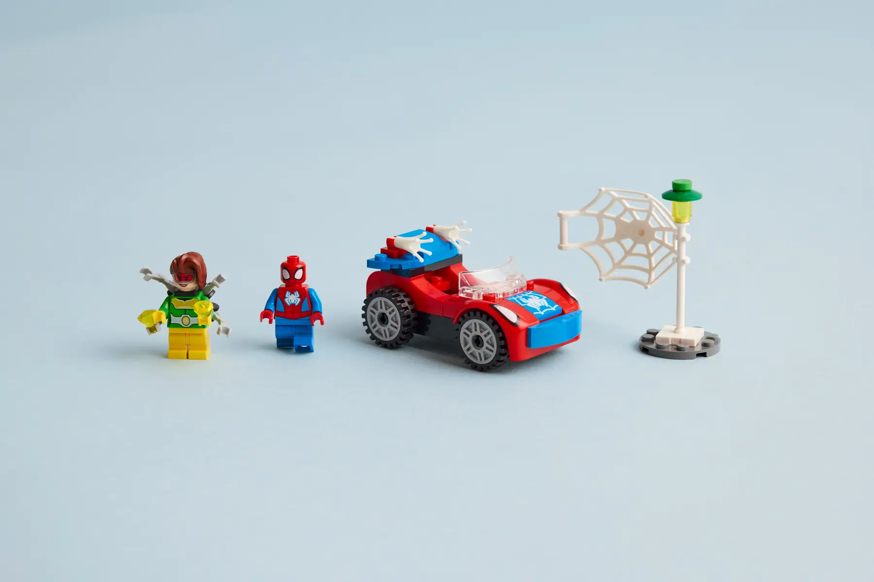 LEGO® MARVEL Žmogaus voro automobilis ir Daktaras Aštuonkojis 10789 