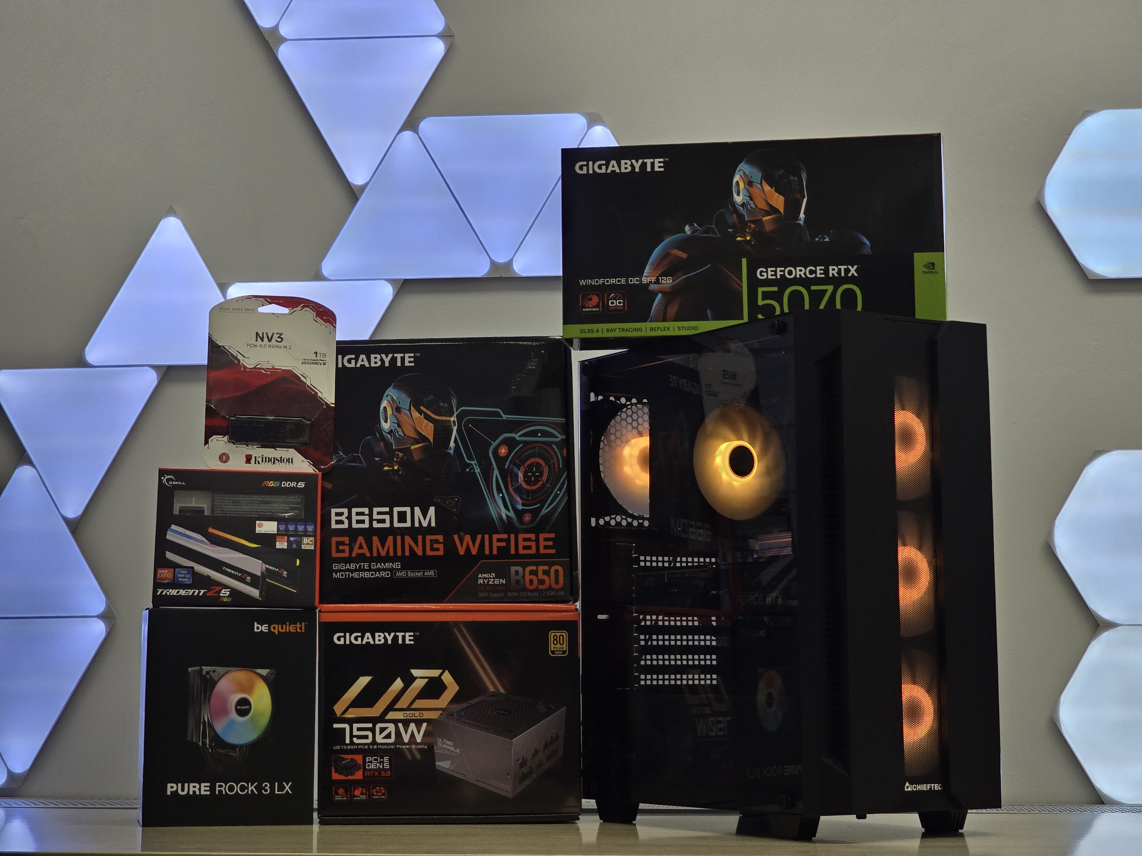 Ryzen 7 7800X3D su RTX 5070 