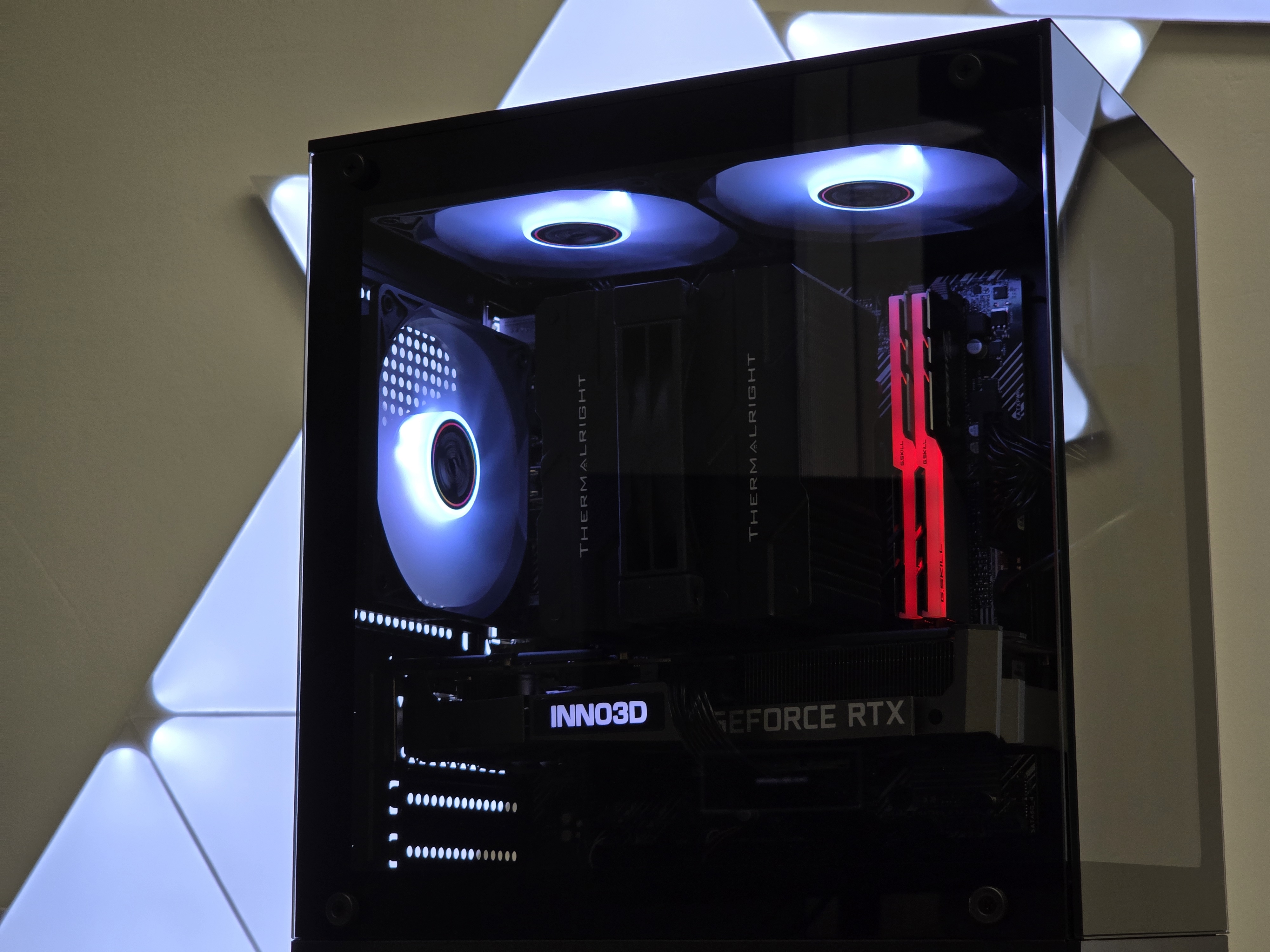 Ryzen 5 5600X su RTX 3060TI Kompiuteris