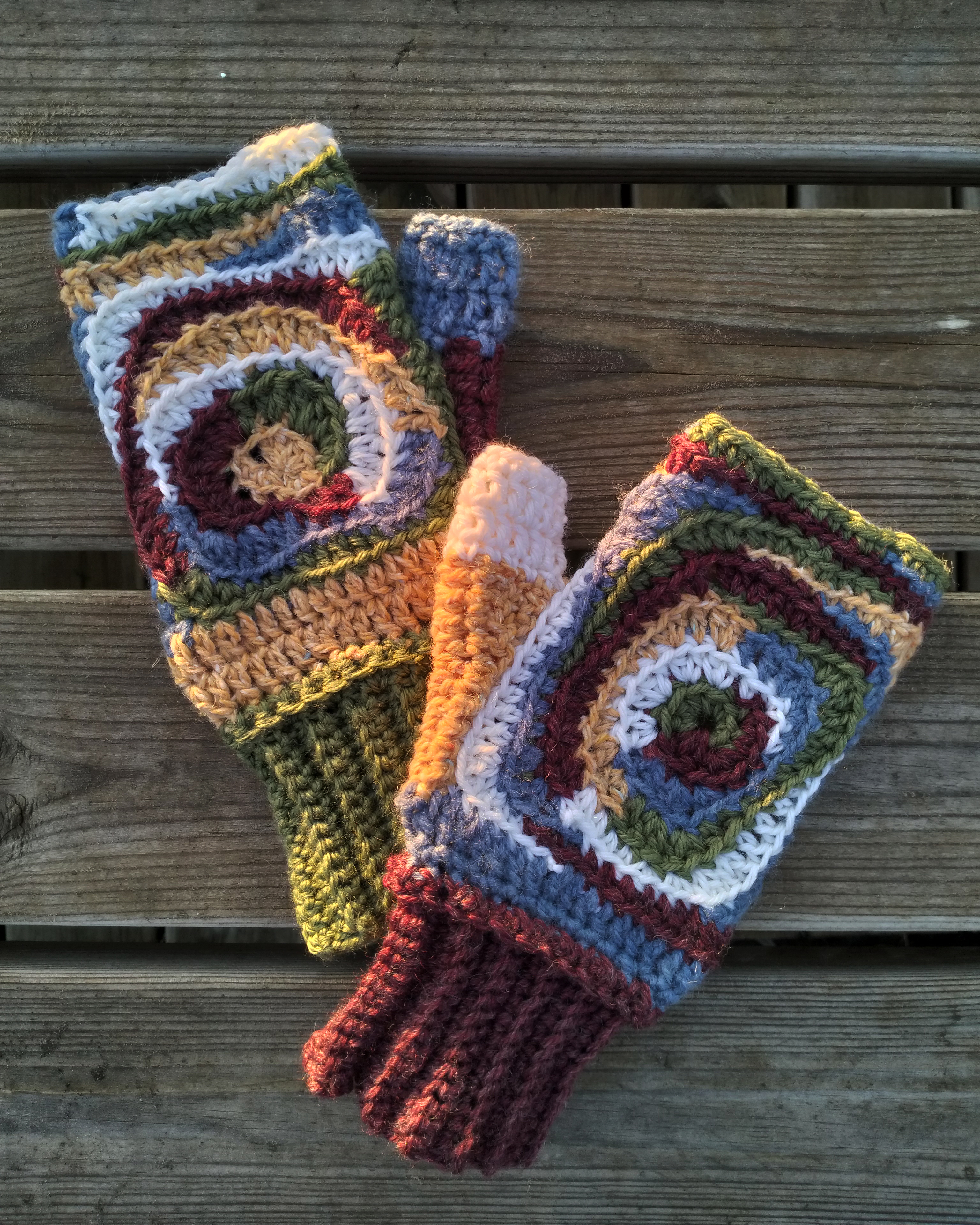Spiral Fingerless Mittens