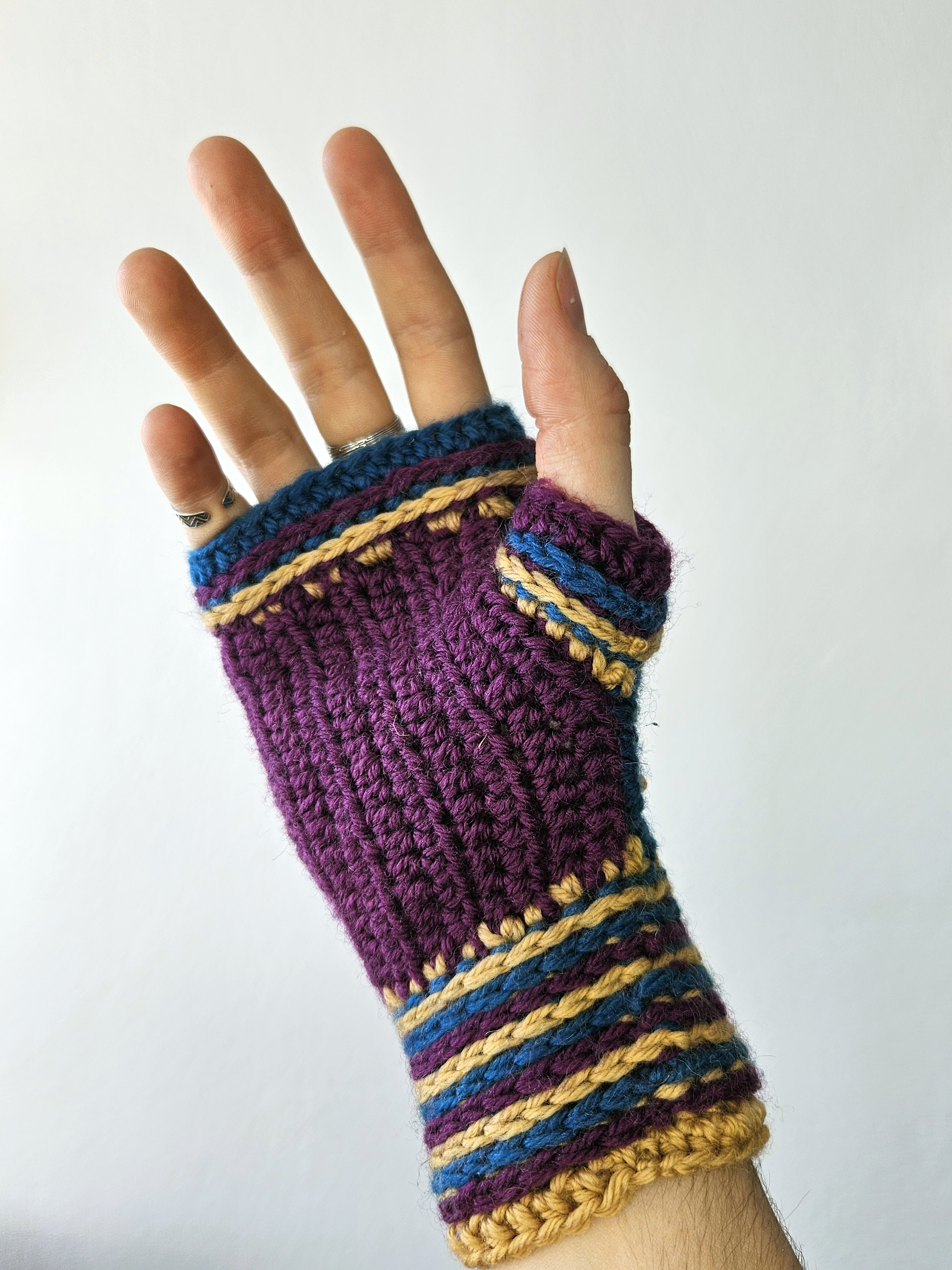 Sun&Moon Fingerless Mittens