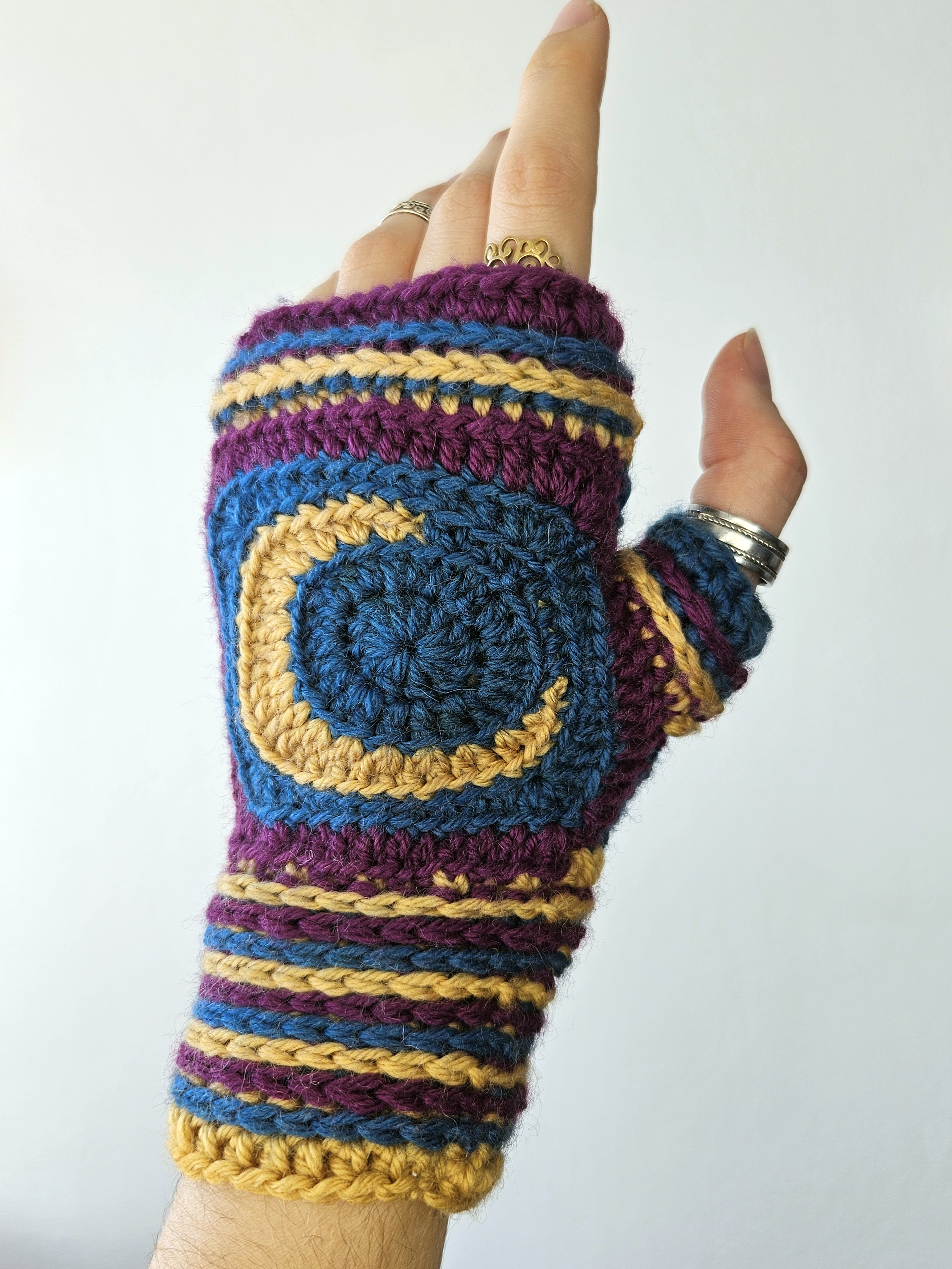 Sun&Moon Fingerless Mittens