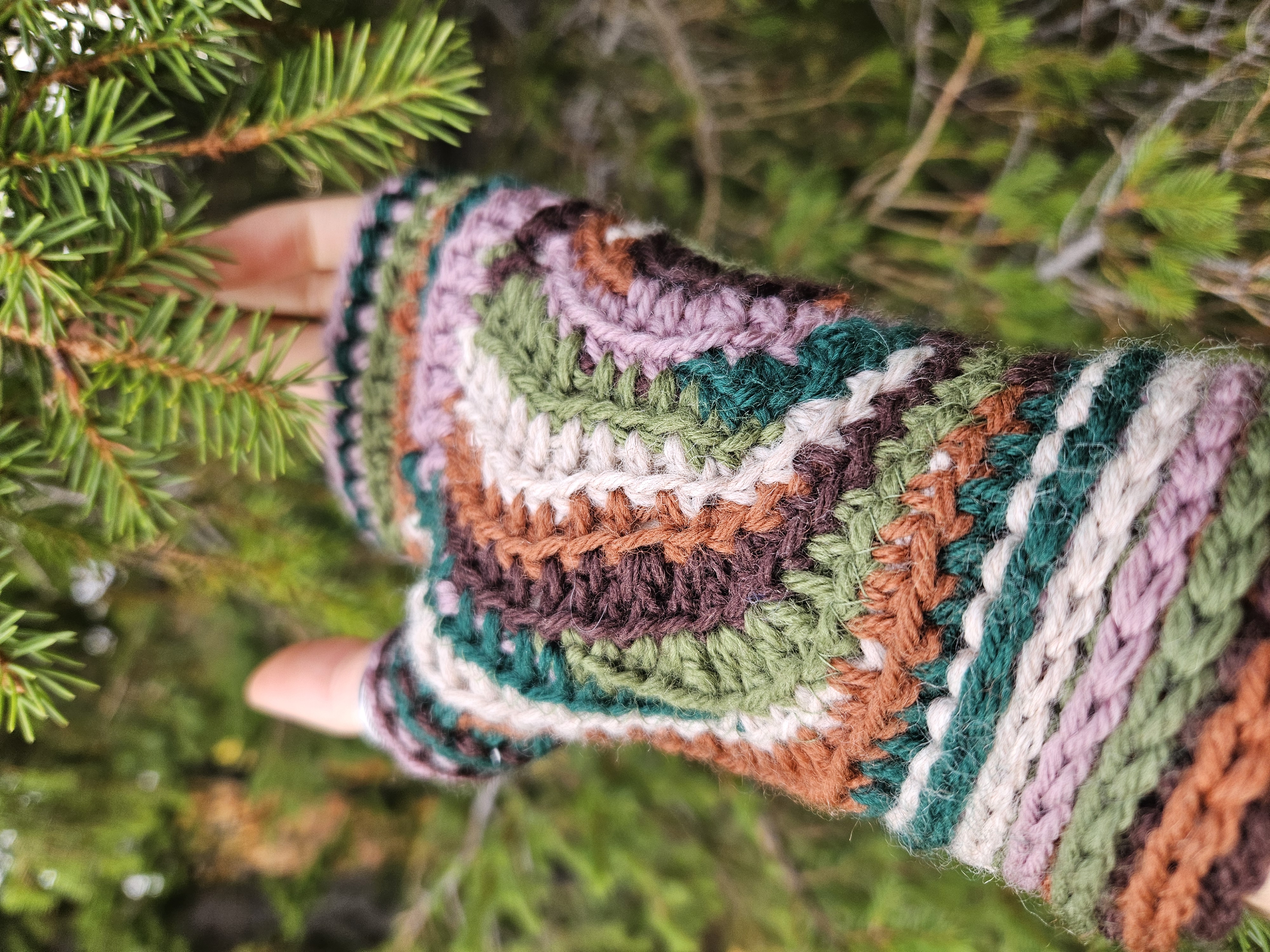 Spiral Fingerless Mittens 
