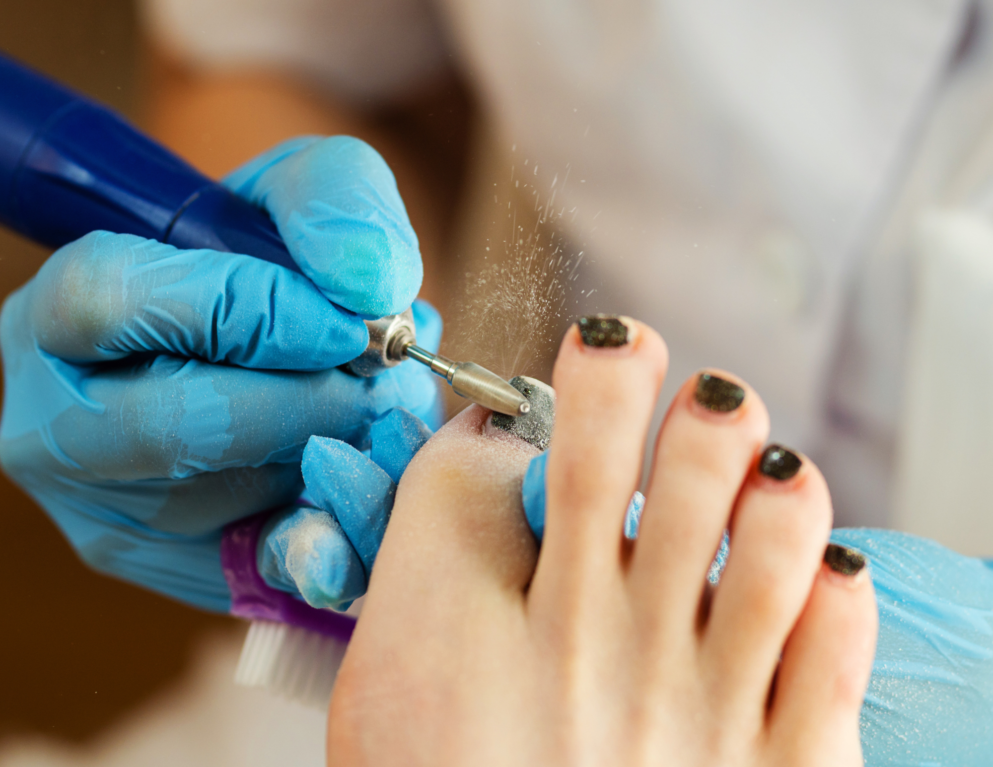 Remoção de Esmalte Em Gel e Cutilagem