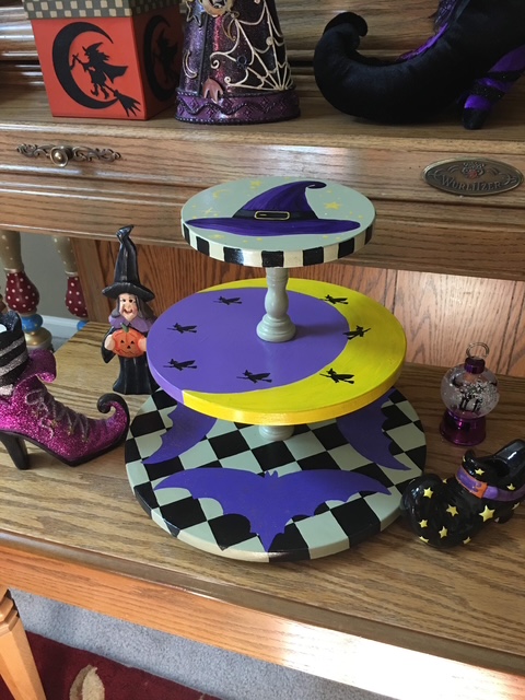 Halloween 3 tier revolving tray