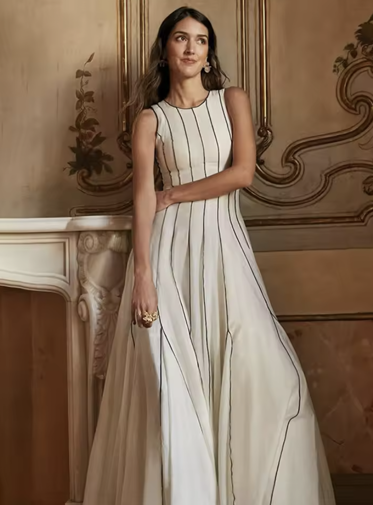 Elegant Sleeveless Gown