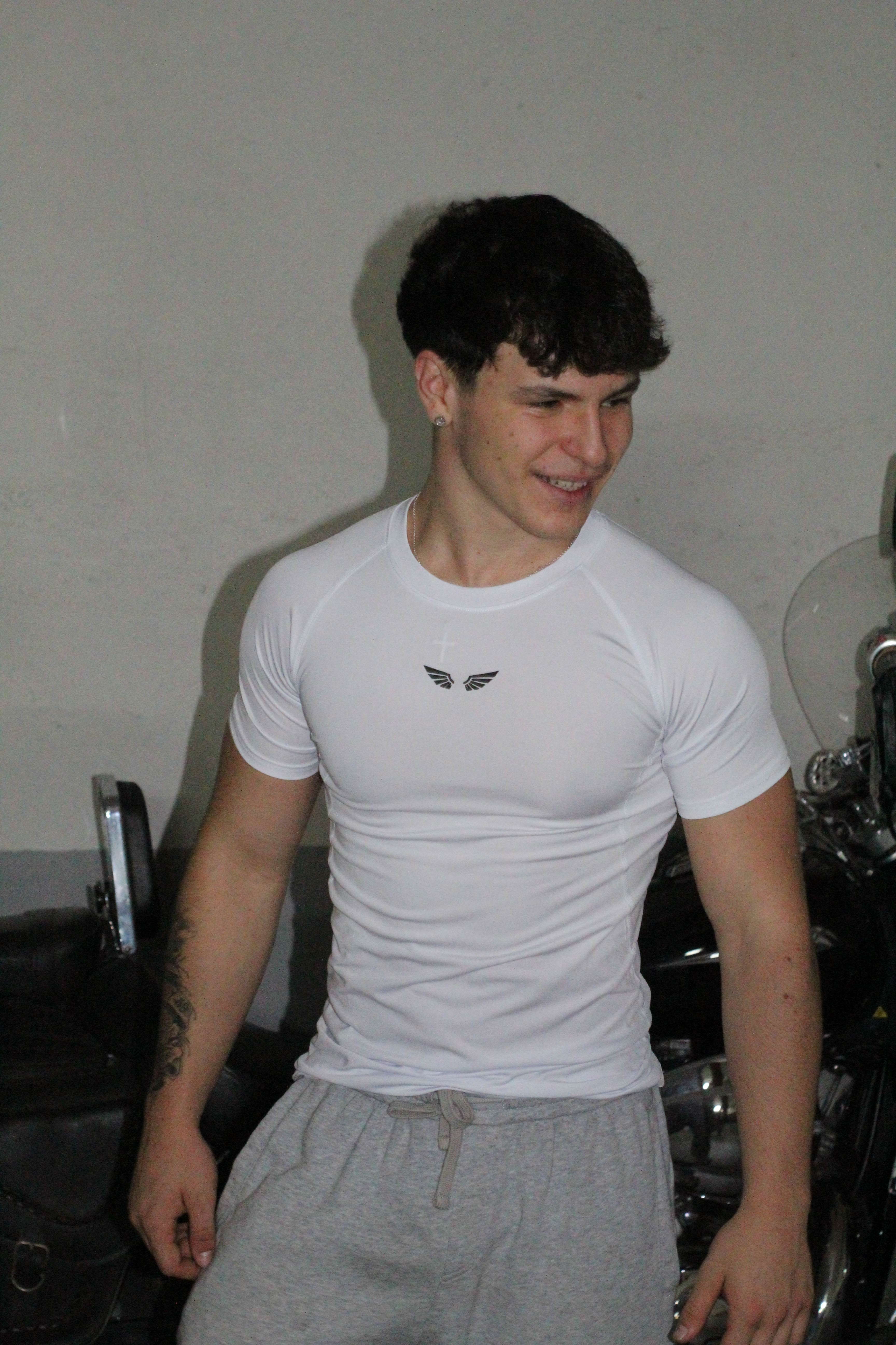 Camiseta de compresión blanca