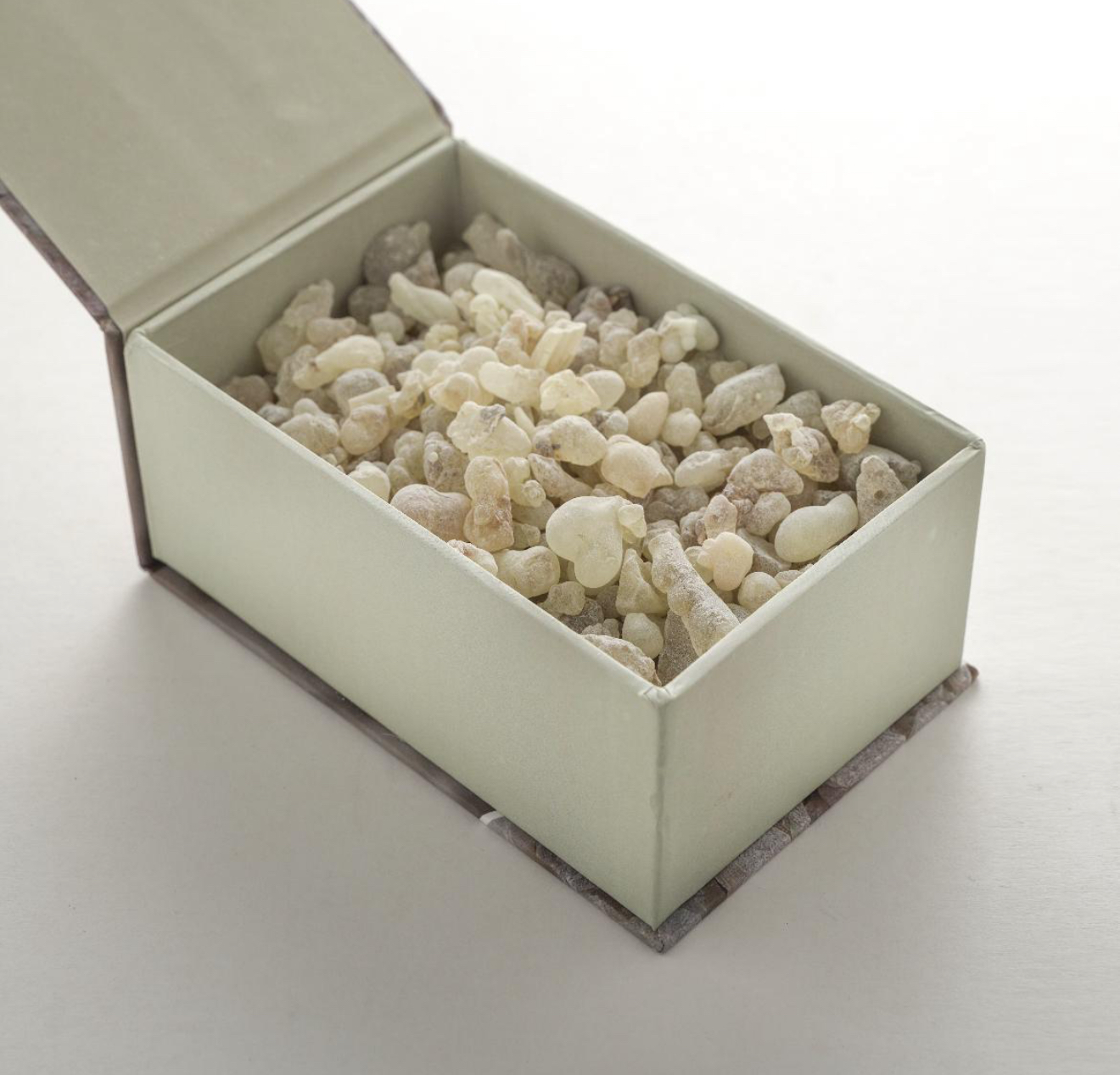 Luban Houjri Dhofari.