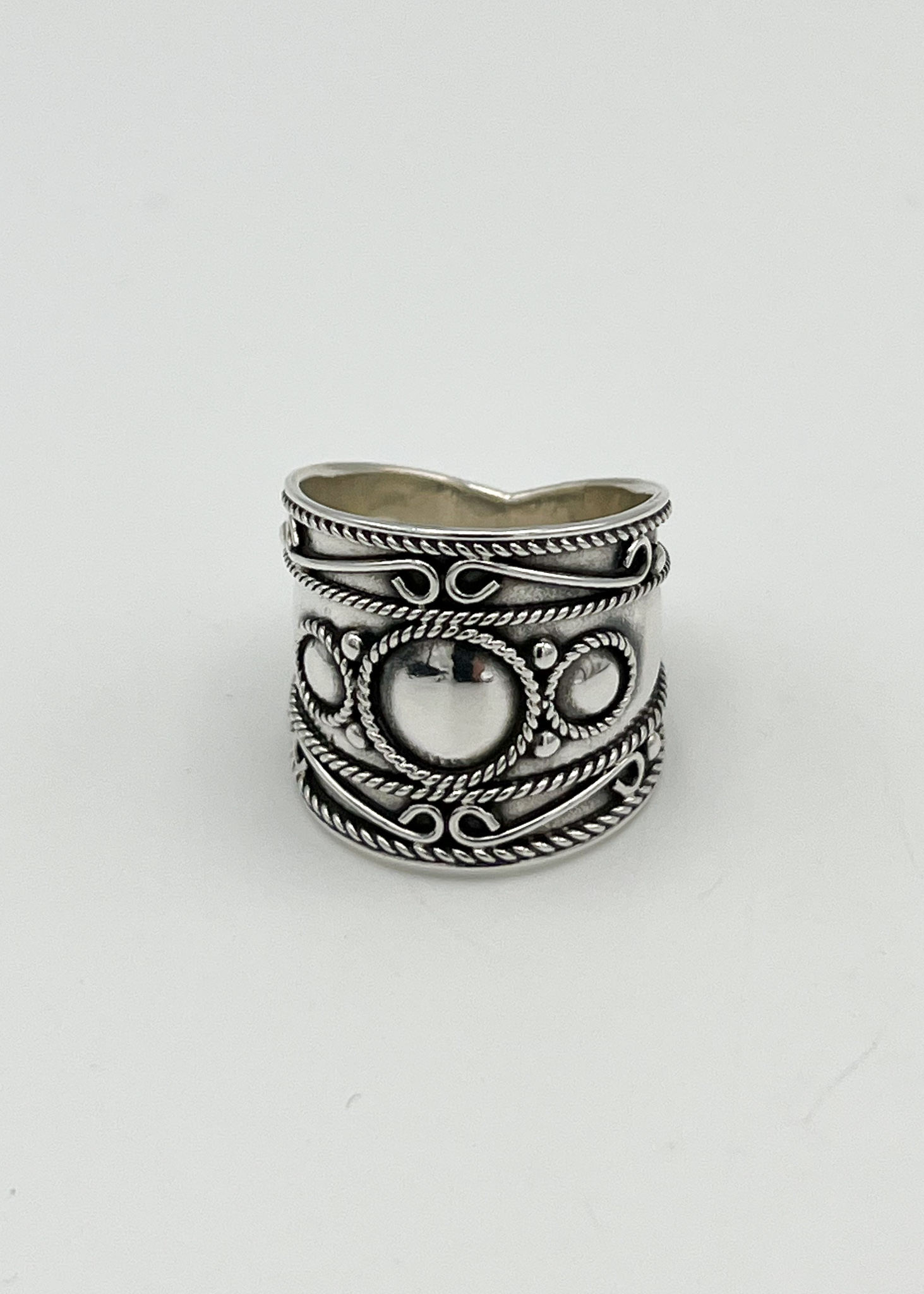 Anillo de plata