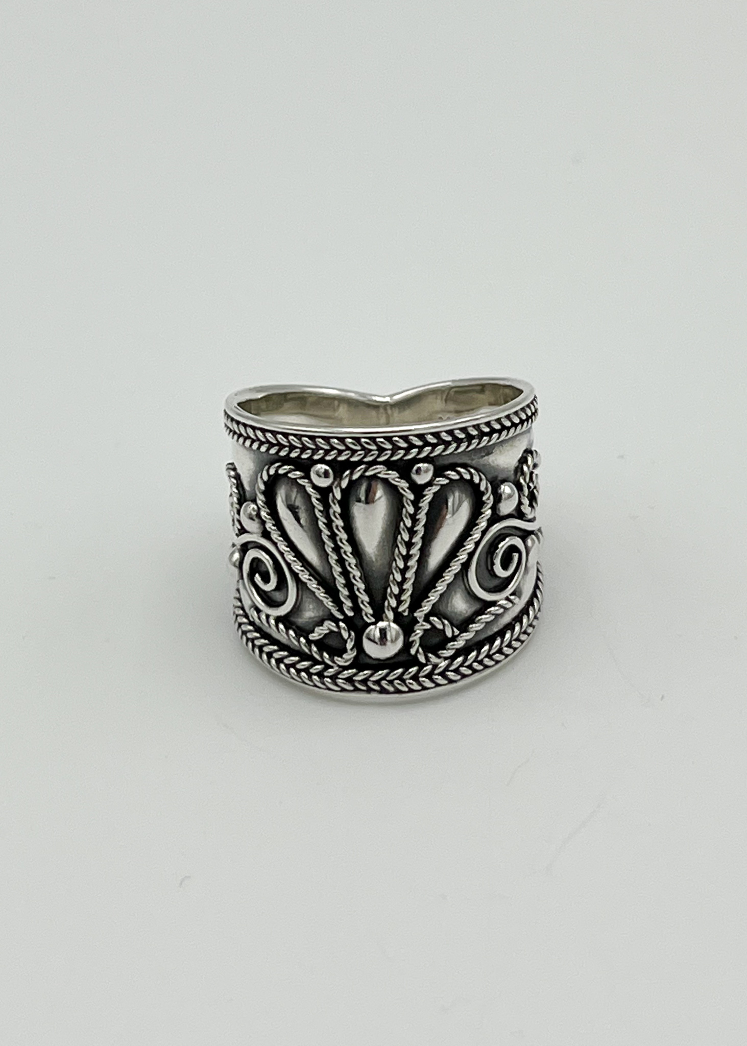 Anillo de plata