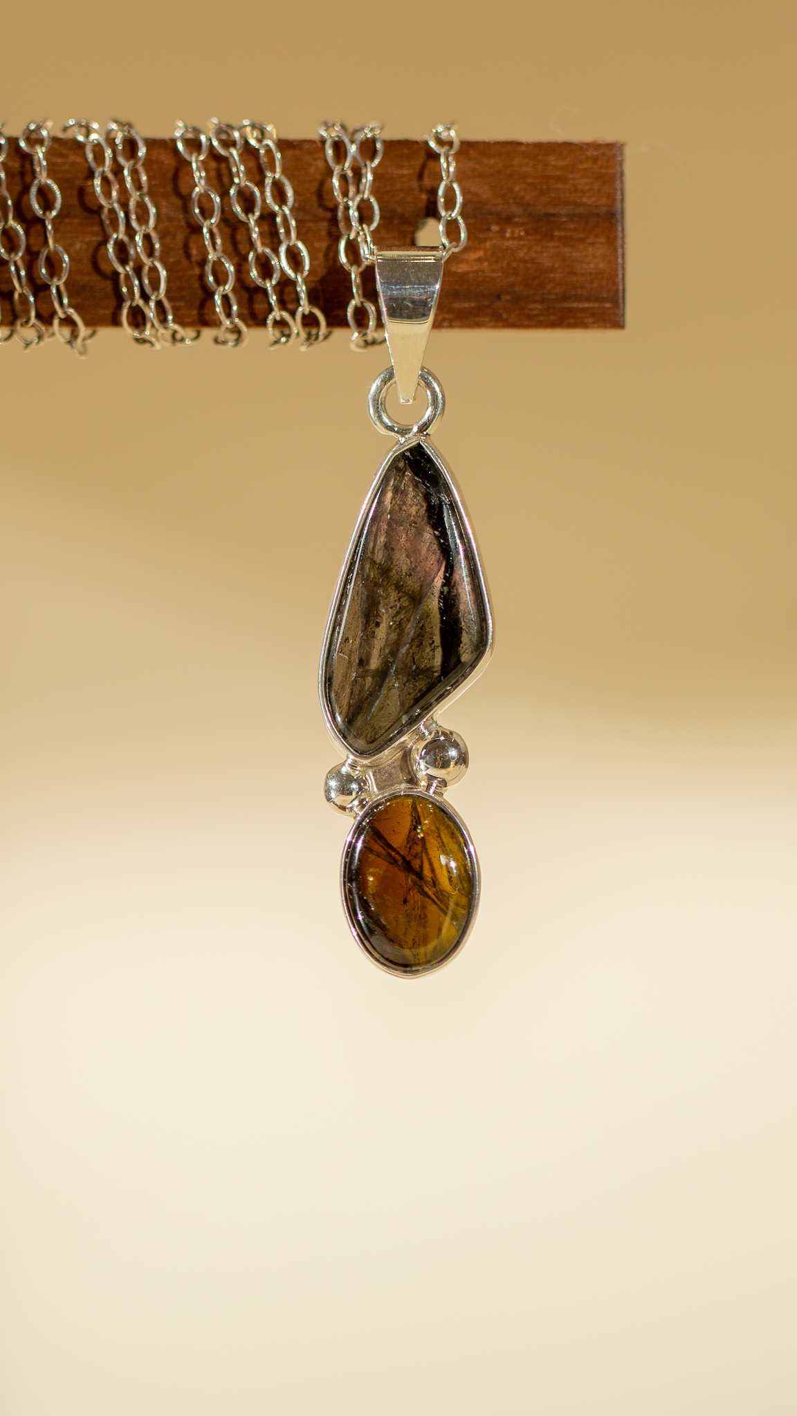Colgante de plata con turmalinas