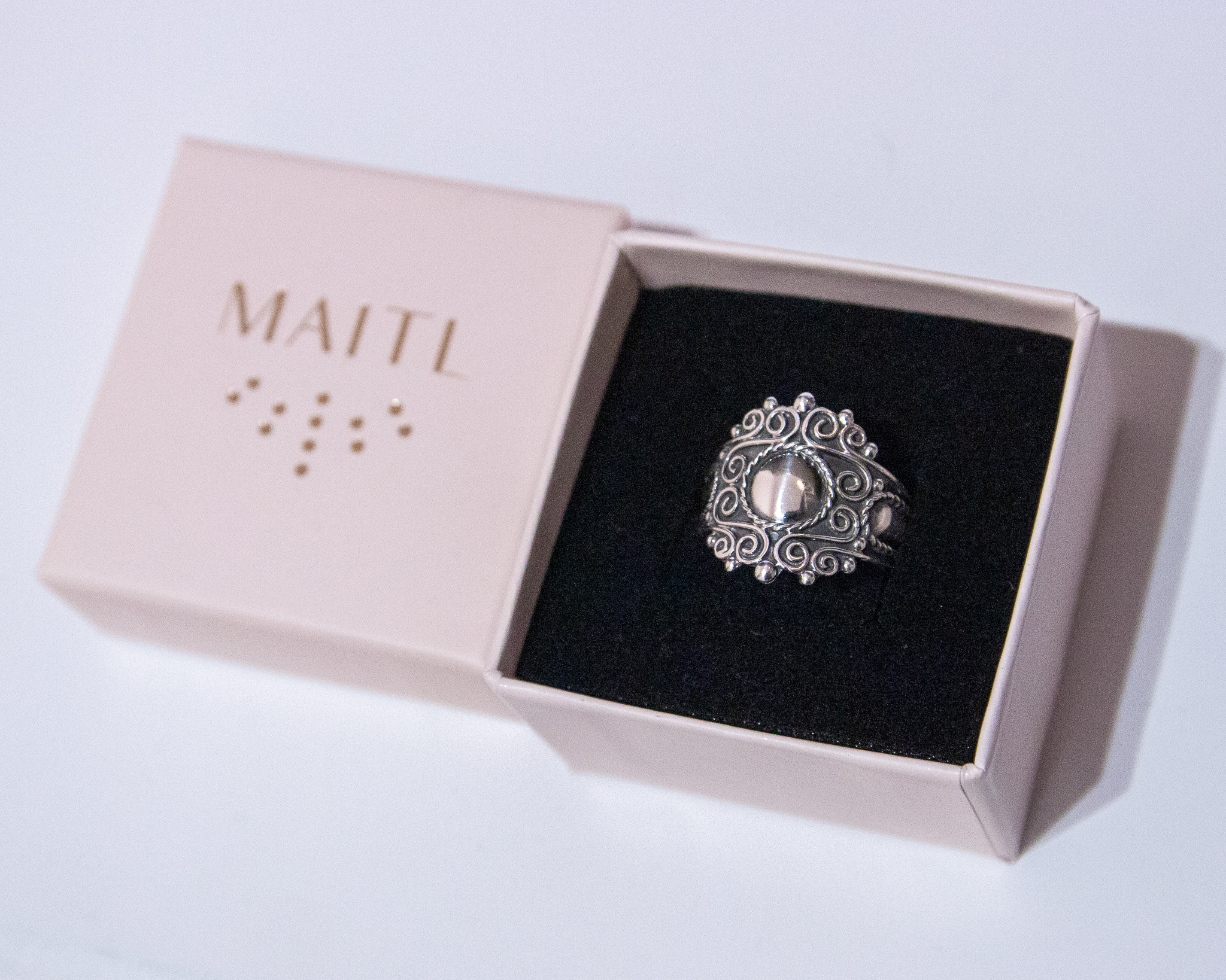 Anillo de plata
