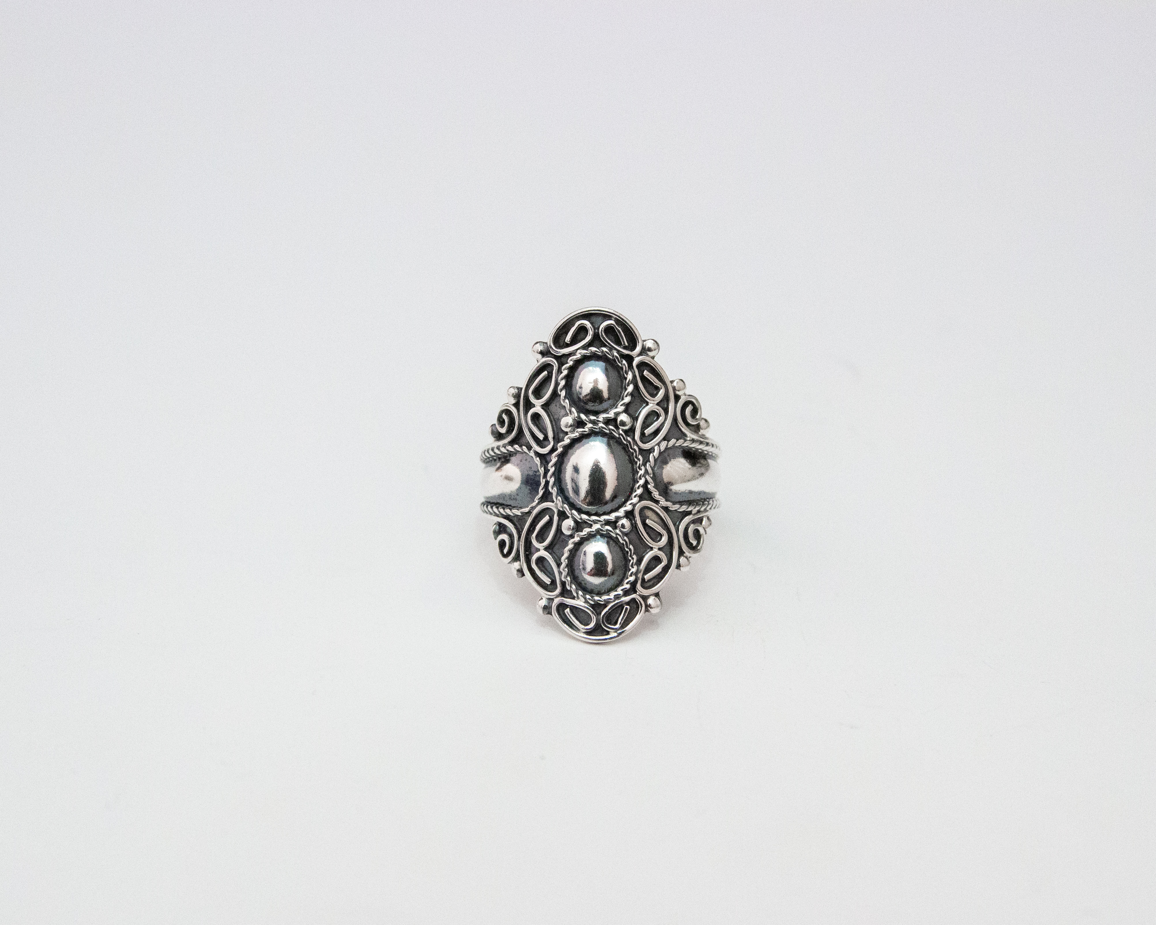 Anillo de plata