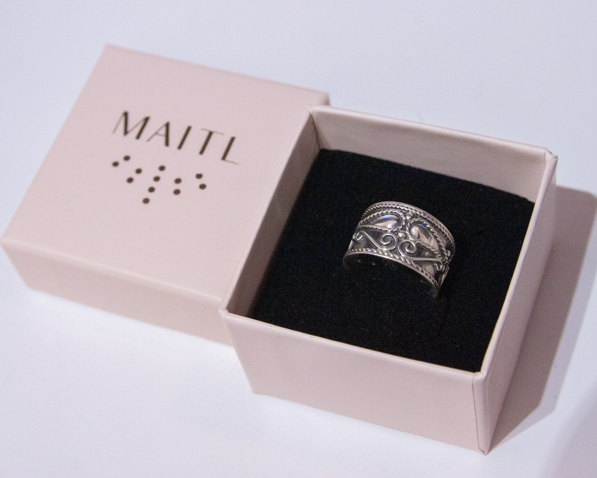 Anillo de plata