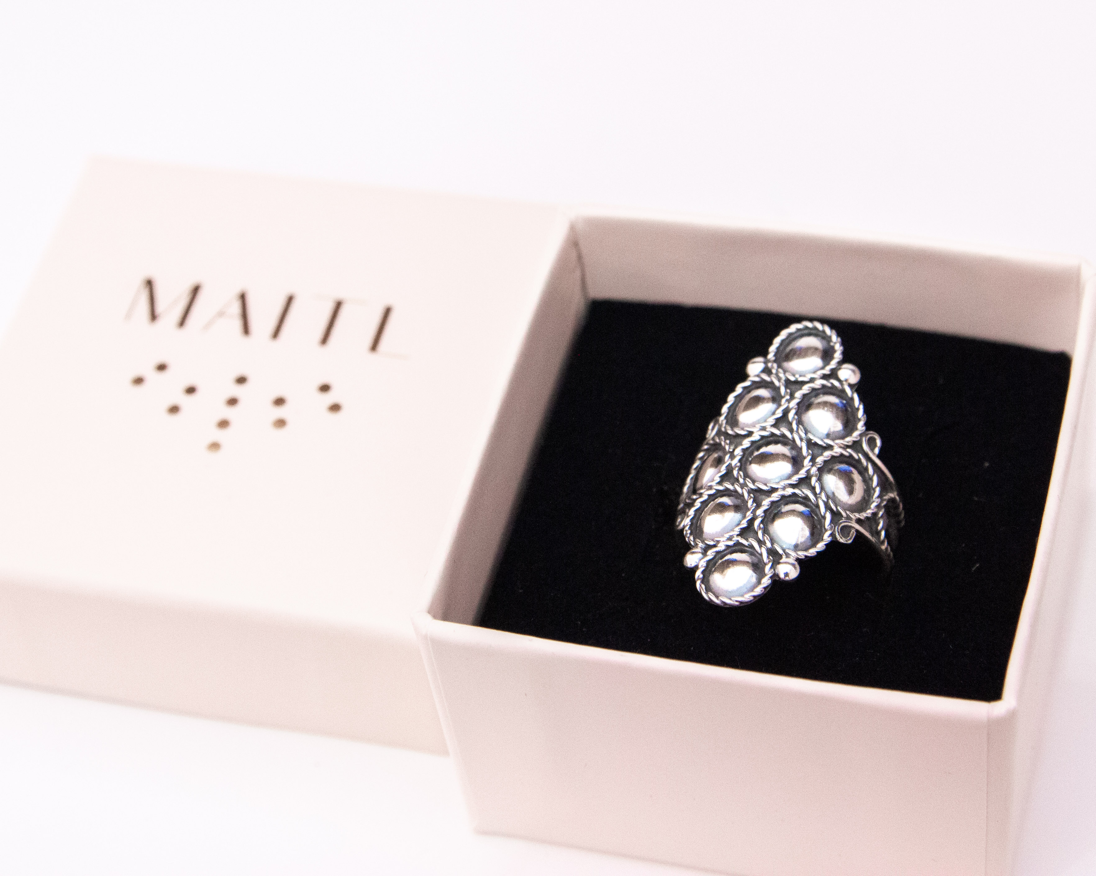 Anillo de plata