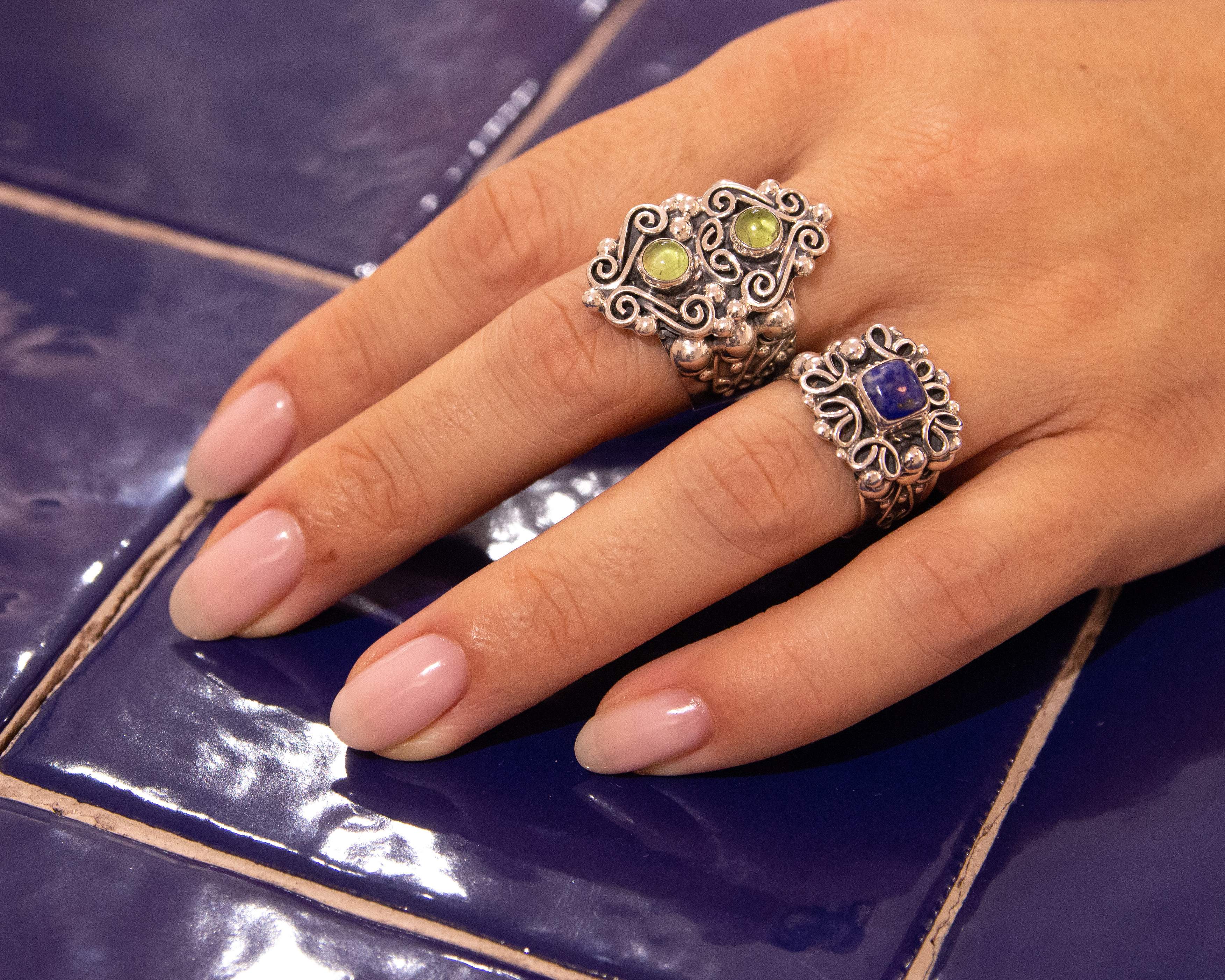 Anillo de plata con lapislázuli 