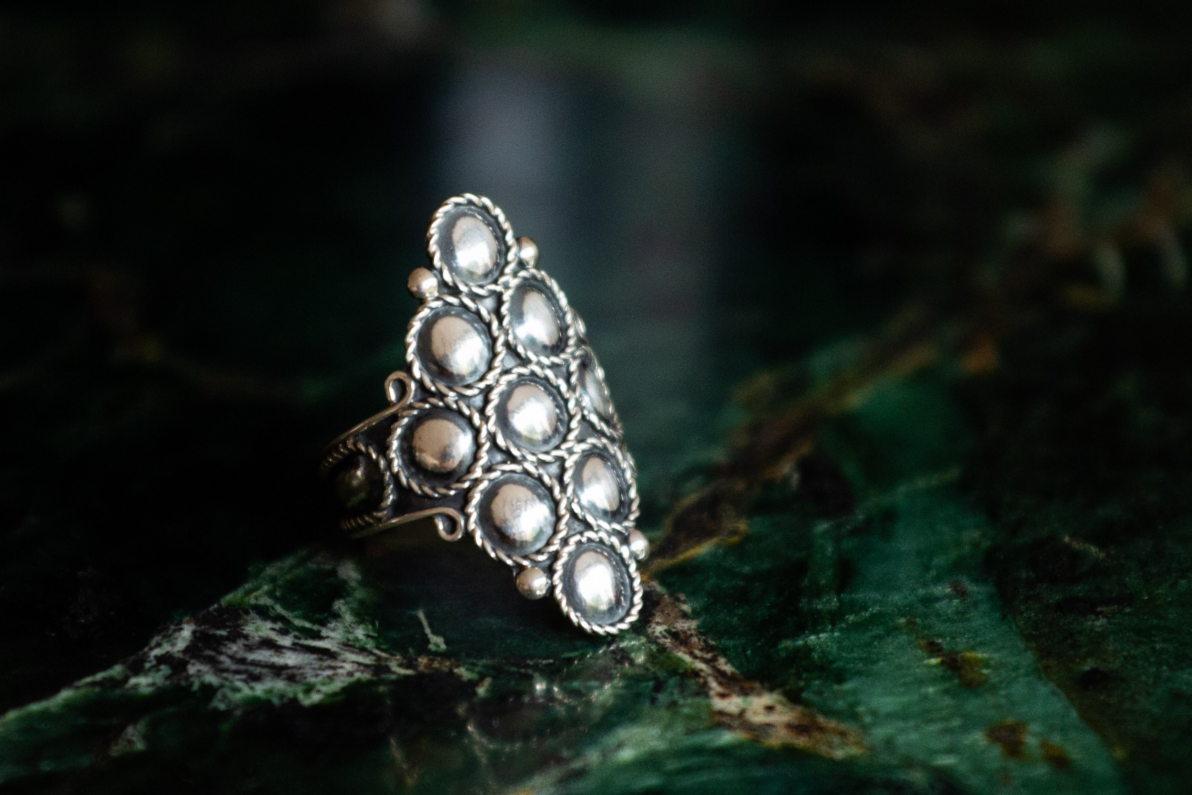 Anillo de plata