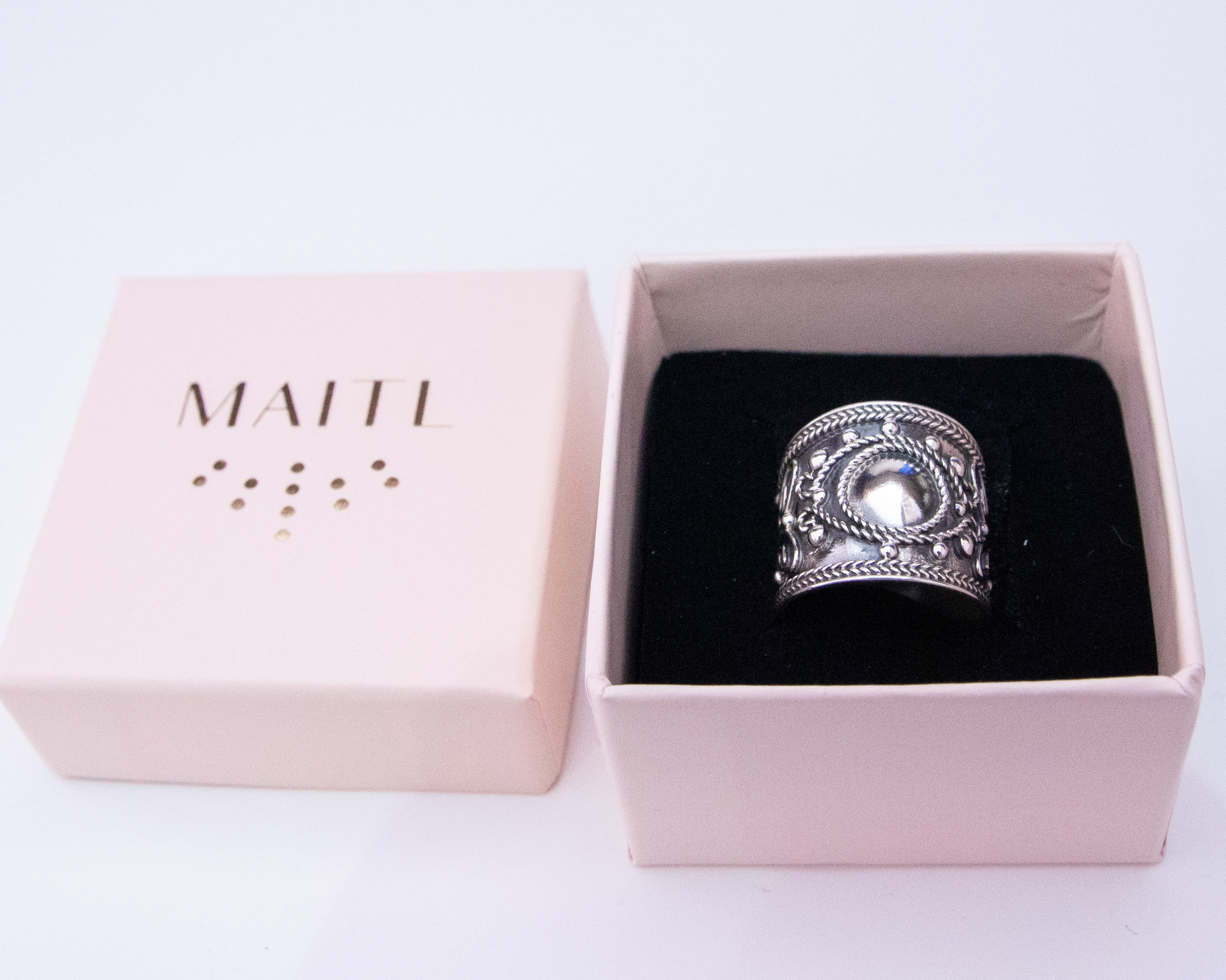 Anillo de plata