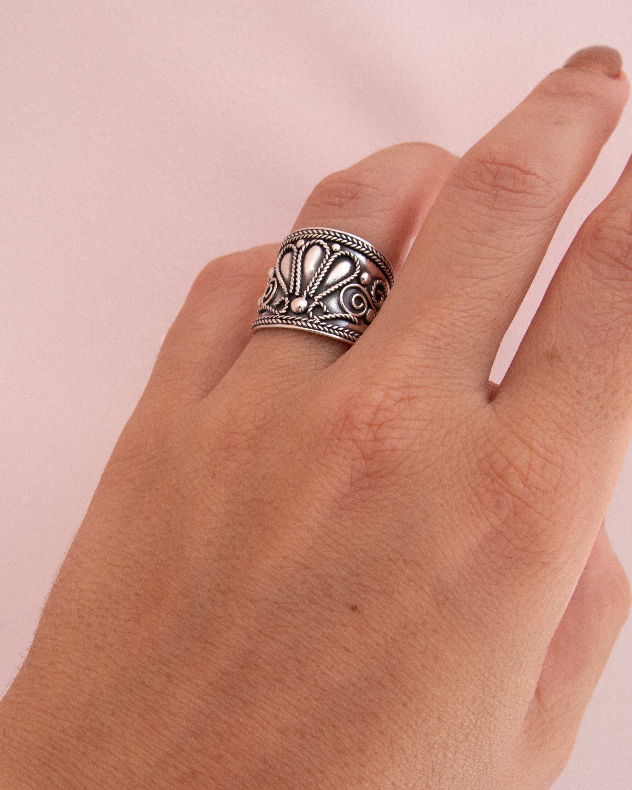 Anillo de plata