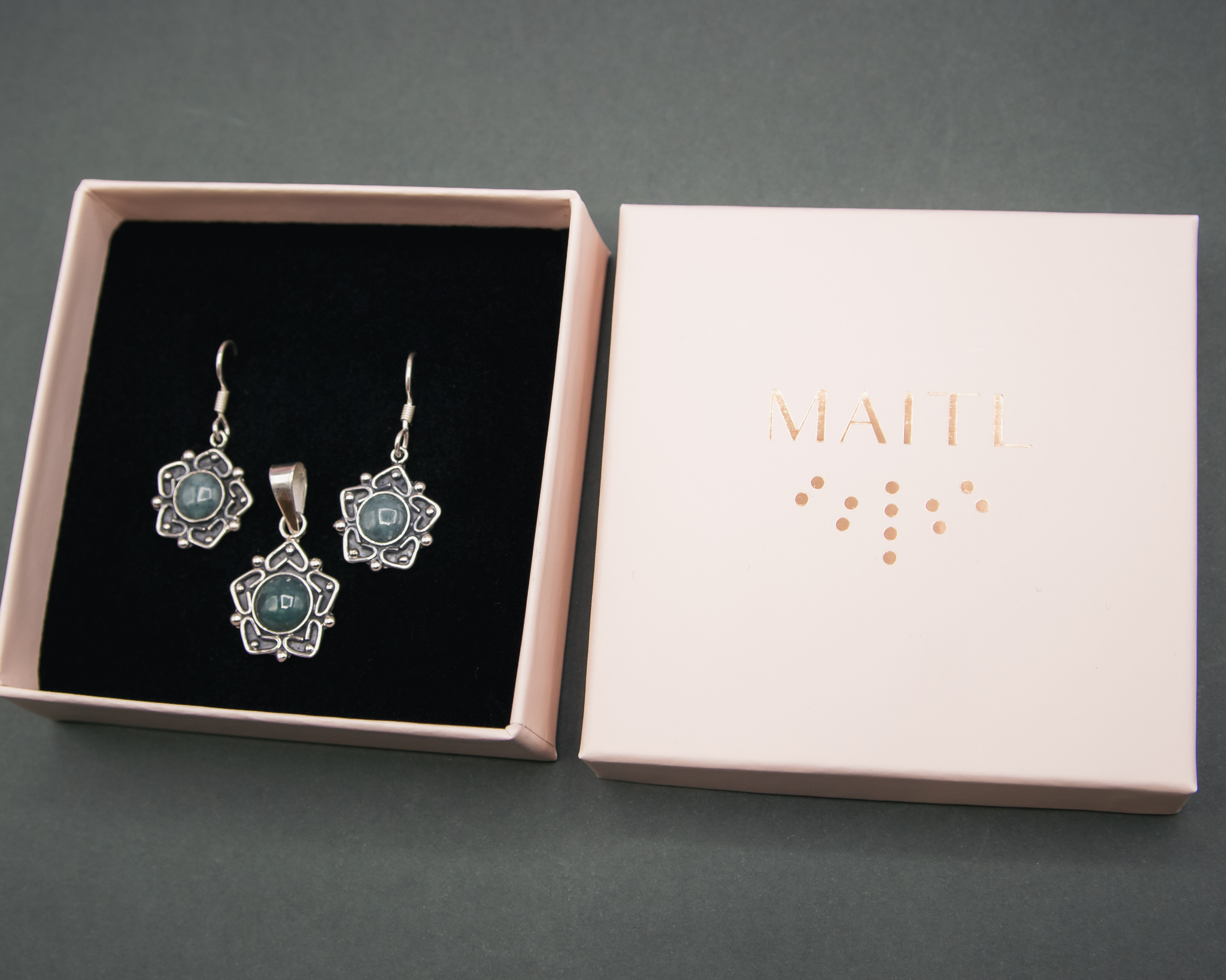 Pendientes de plata con jade