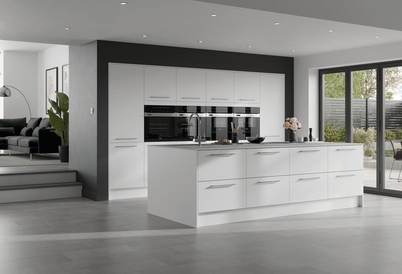 Cuisine d'exposition avec îlot central blanc pure -70%