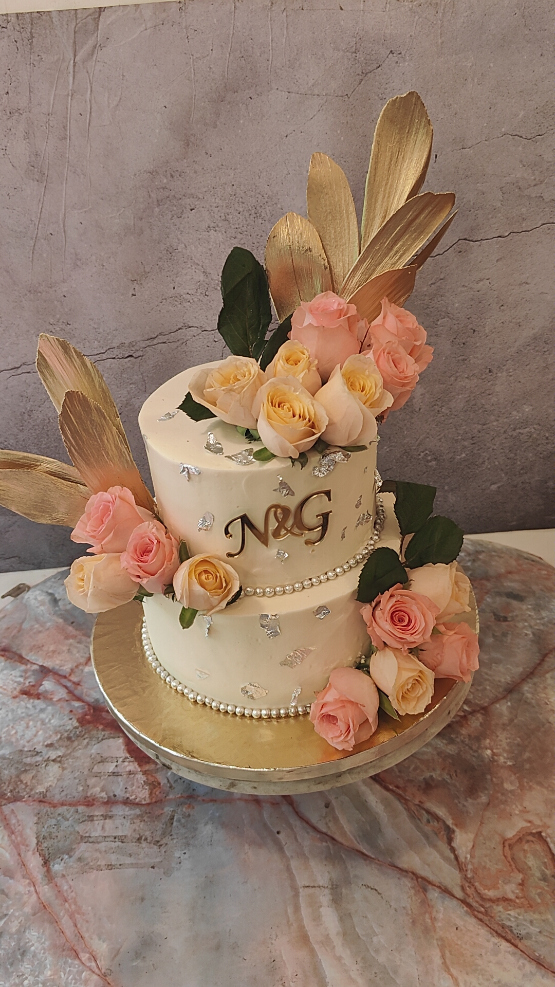 Elegant Floral Wedding Cake
